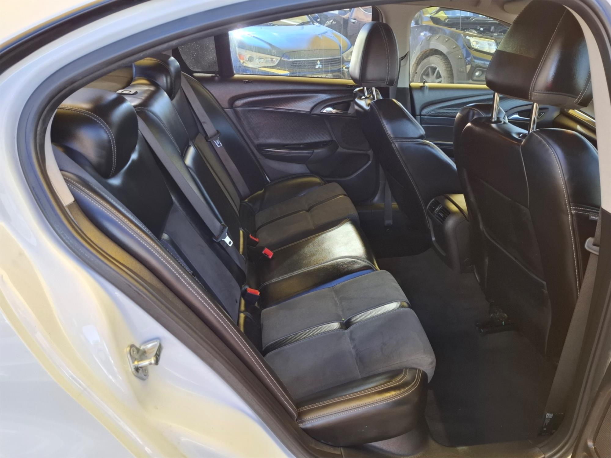 2017 HOLDEN COMMODORE VF II MY17 SV6 6 SP AUTOMATIC 4D SEDAN