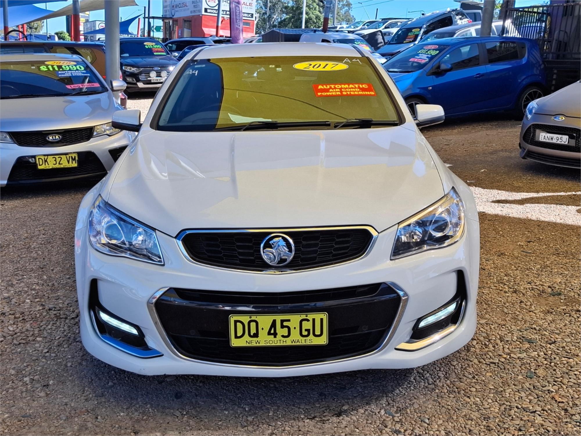 2017 HOLDEN COMMODORE VF II MY17 SV6 6 SP AUTOMATIC 4D SEDAN