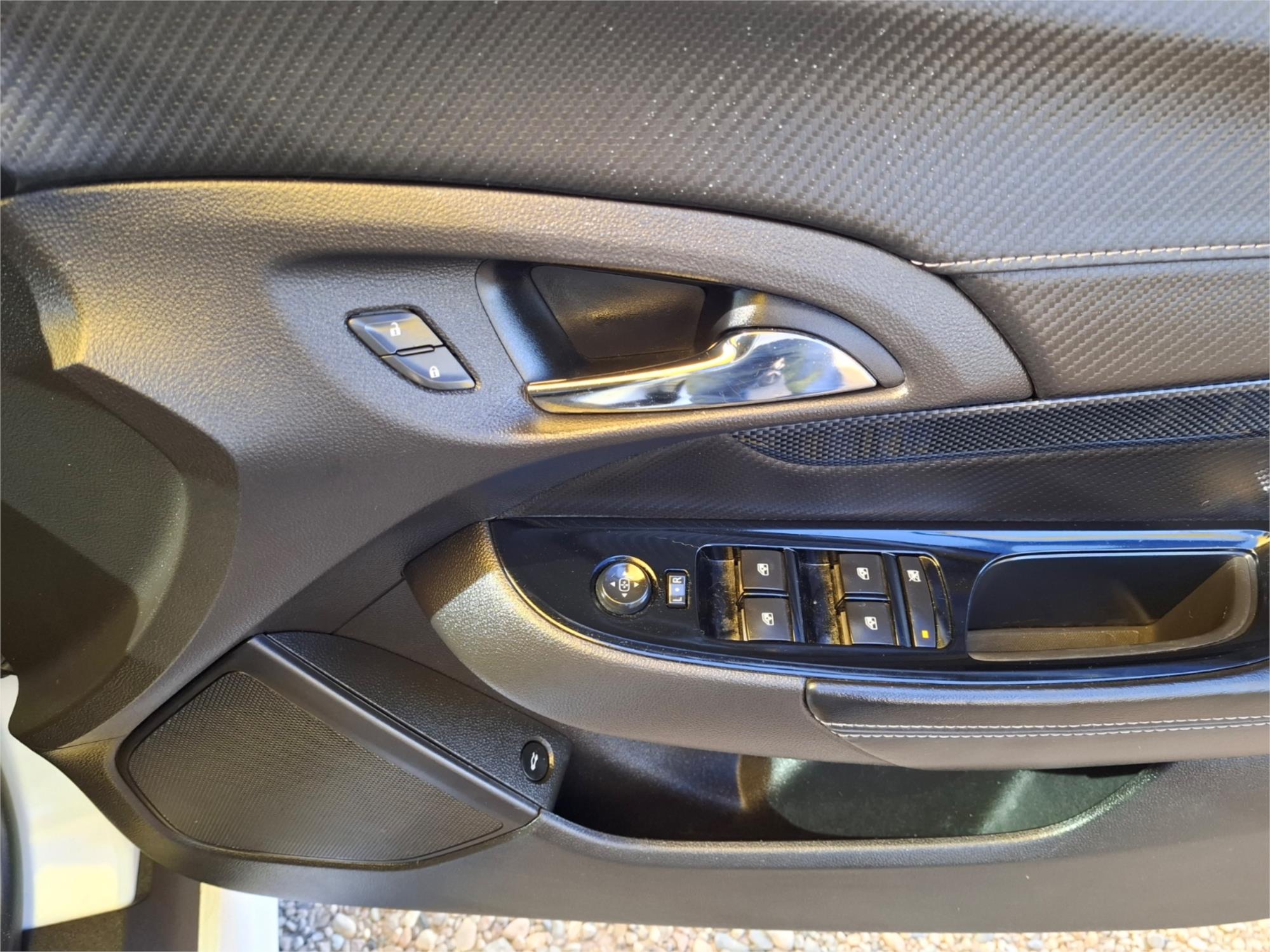 2017 HOLDEN COMMODORE VF II MY17 SV6 6 SP AUTOMATIC 4D SEDAN