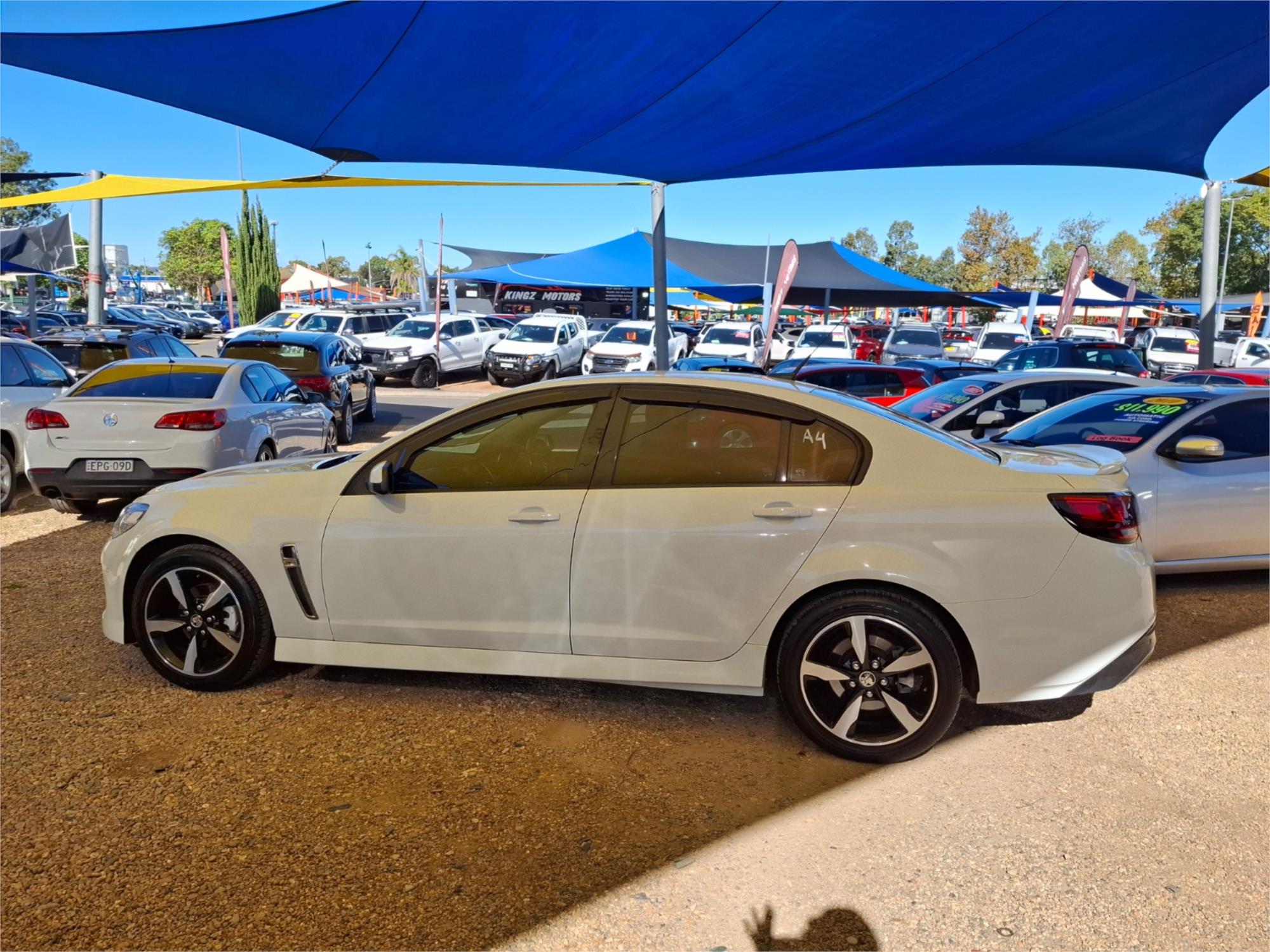 2017 HOLDEN COMMODORE VF II MY17 SV6 6 SP AUTOMATIC 4D SEDAN
