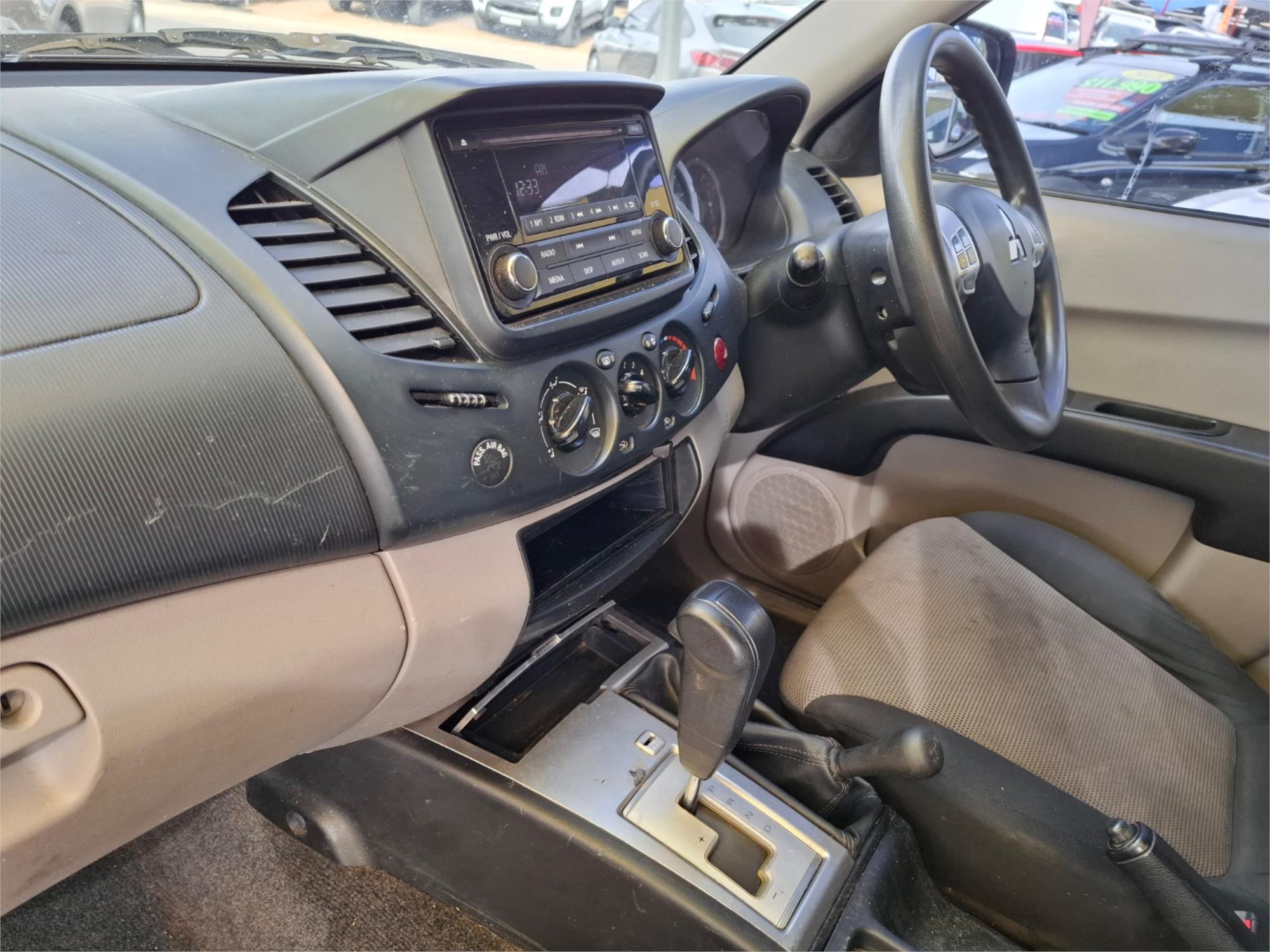 2014 MITSUBISHI TRITON MN MY14 UPDATE GLX (4x4) 4 SP AUTOMATIC 4x4 DOUBLE CAB UTILITY