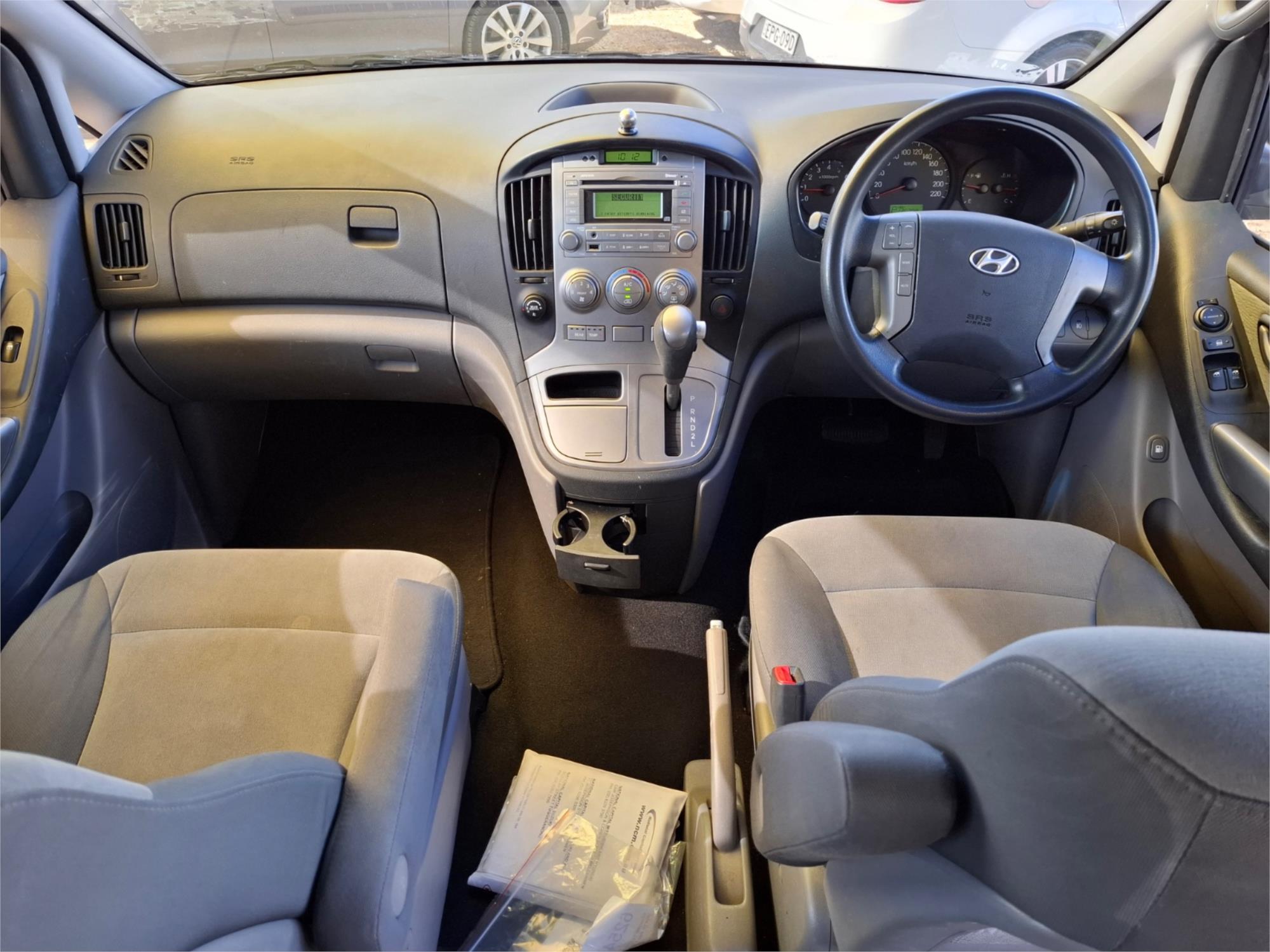 2014 HYUNDAI iMAX TQ MY13 4 SP AUTOMATIC 4D WAGON