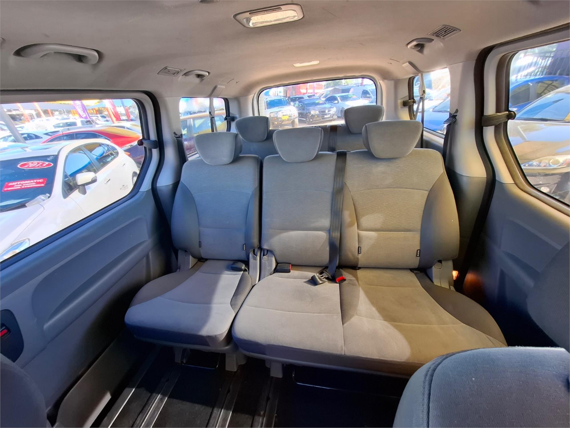 2014 HYUNDAI iMAX TQ MY13 4 SP AUTOMATIC 4D WAGON