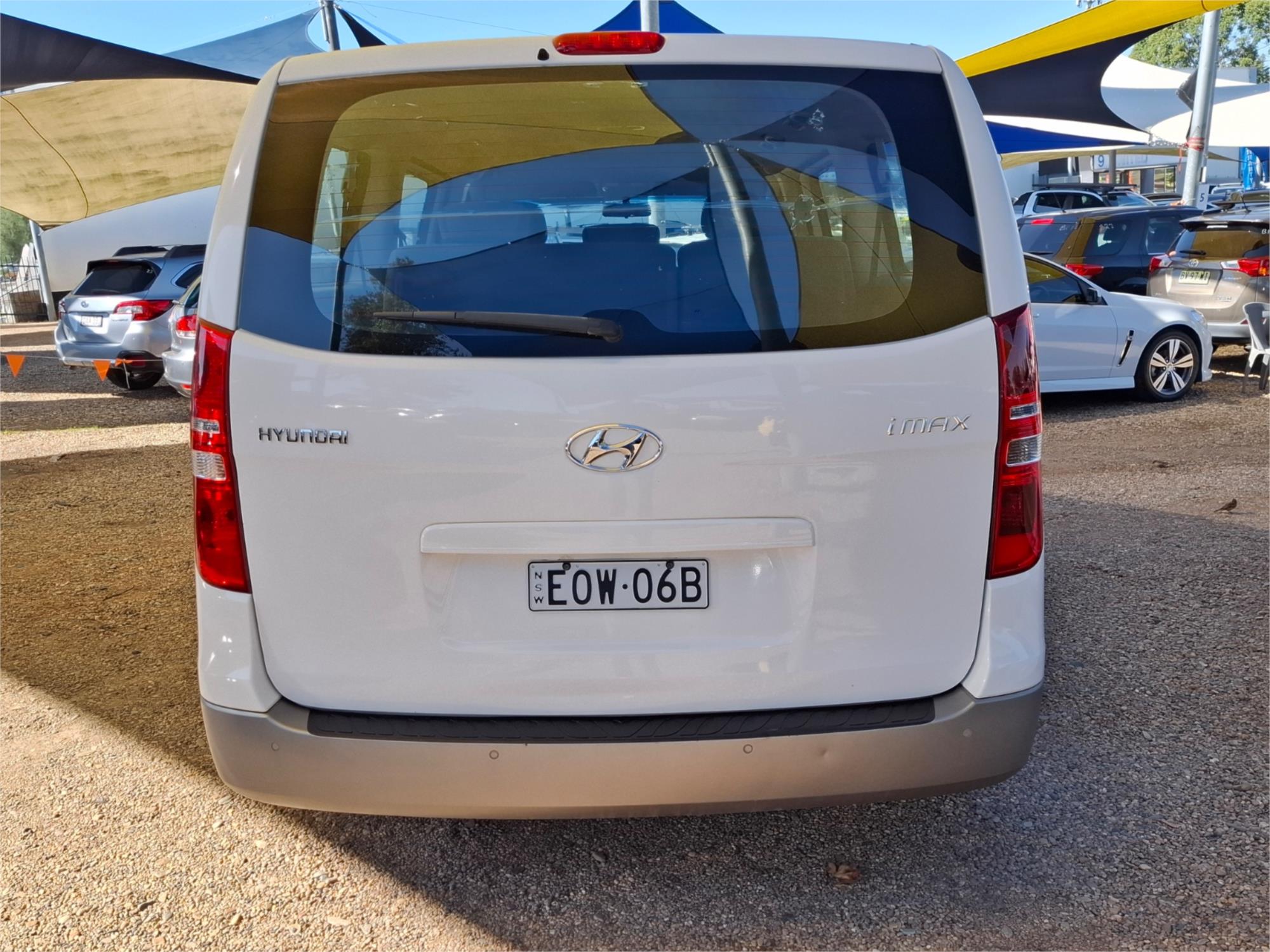2014 HYUNDAI iMAX TQ MY13 4 SP AUTOMATIC 4D WAGON