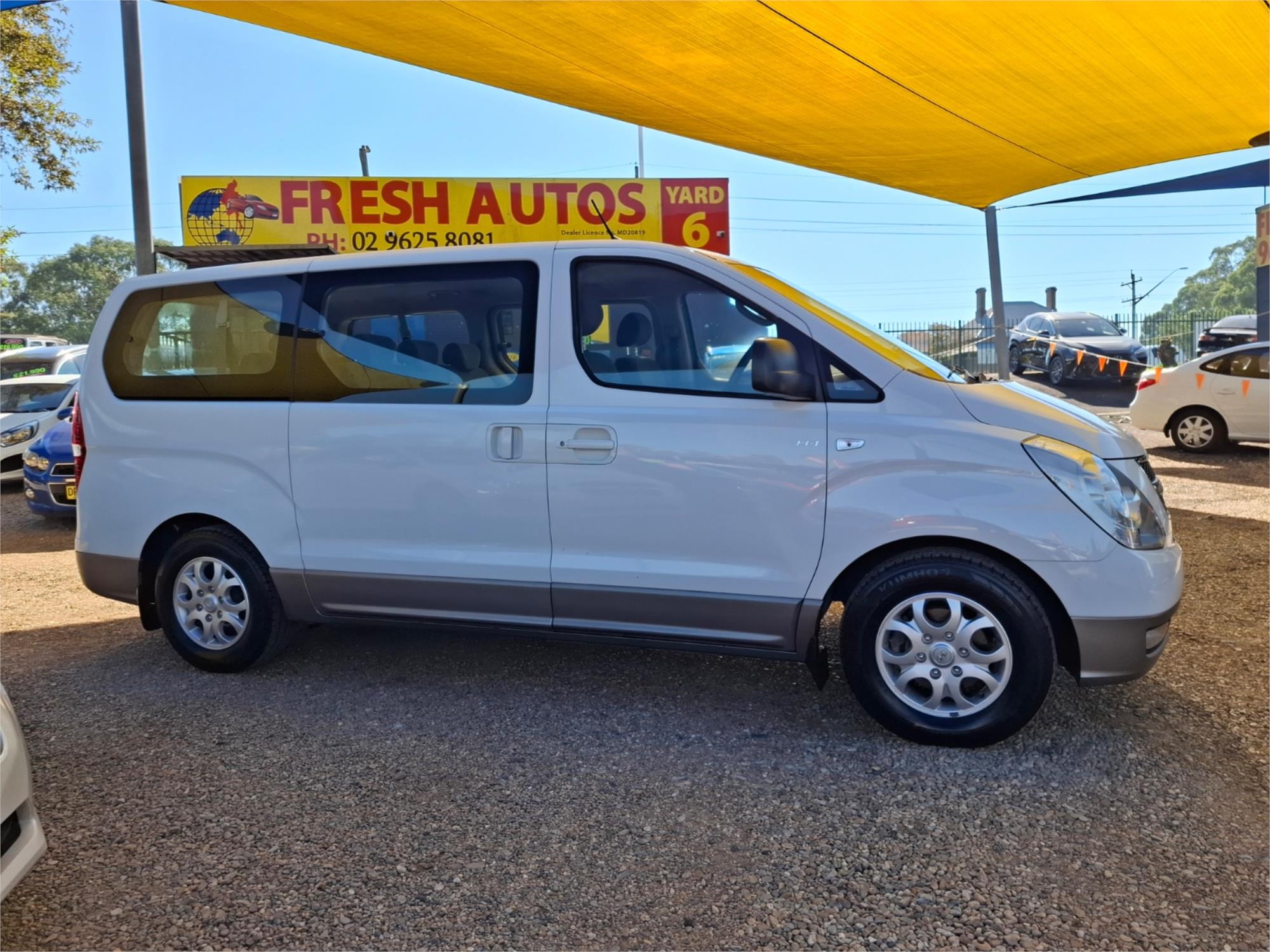2014 HYUNDAI iMAX TQ MY13 4 SP AUTOMATIC 4D WAGON