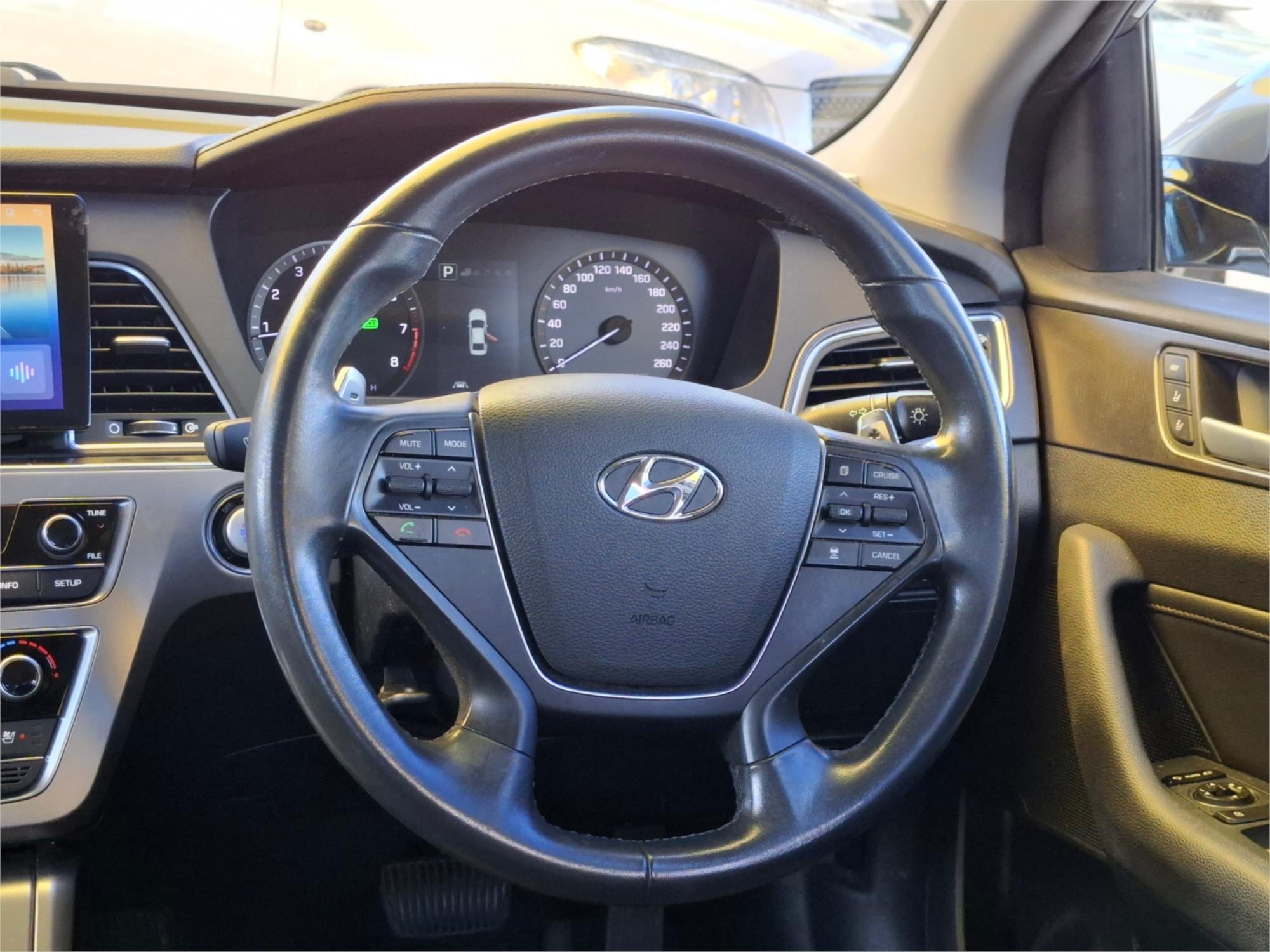 2016 HYUNDAI SONATA LF2 PREMIUM 6 SP AUTOMATIC 4D SEDAN