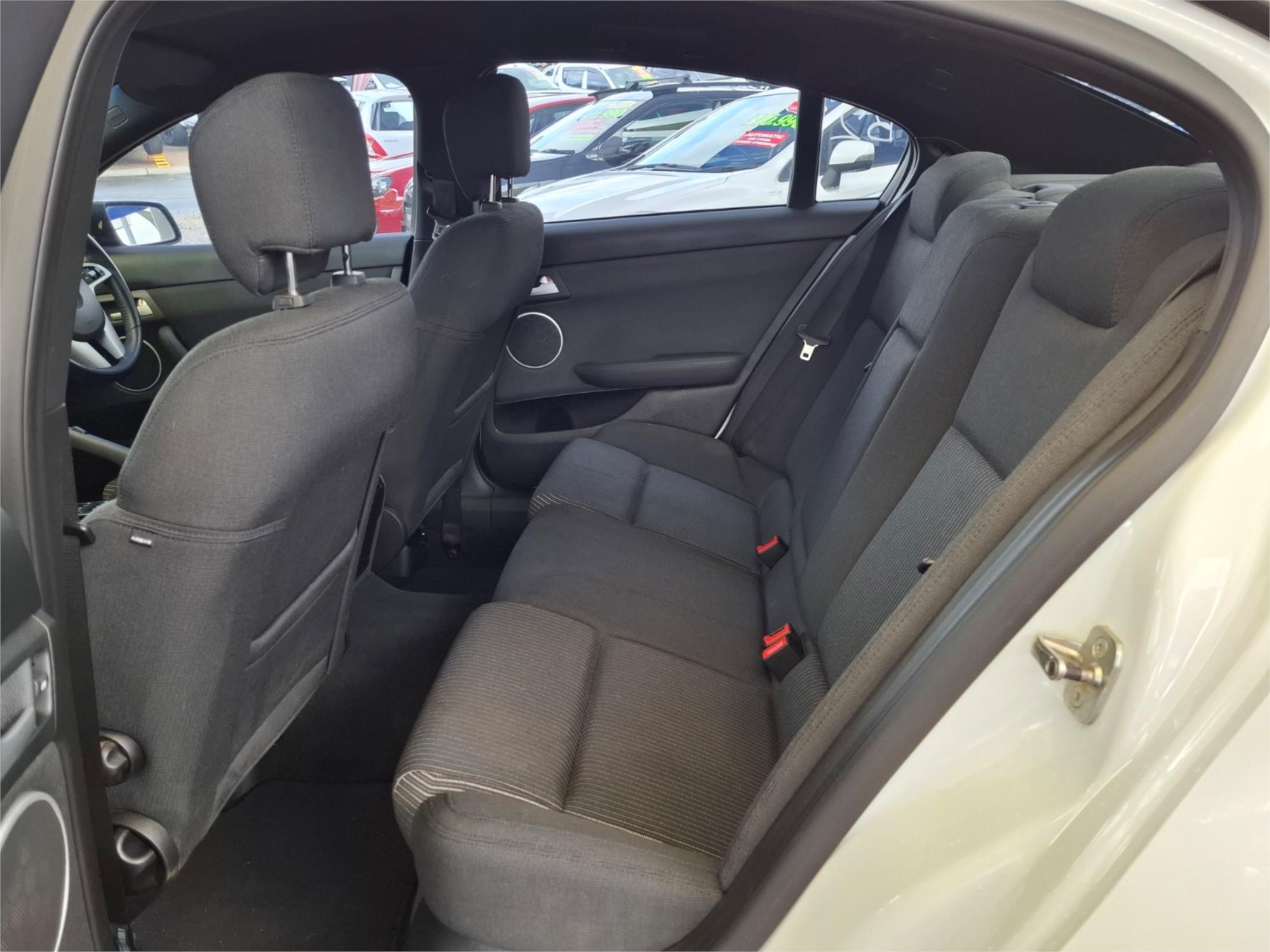 2010 HOLDEN COMMODORE VE II SV6 6 SP AUTOMATIC 4D SEDAN