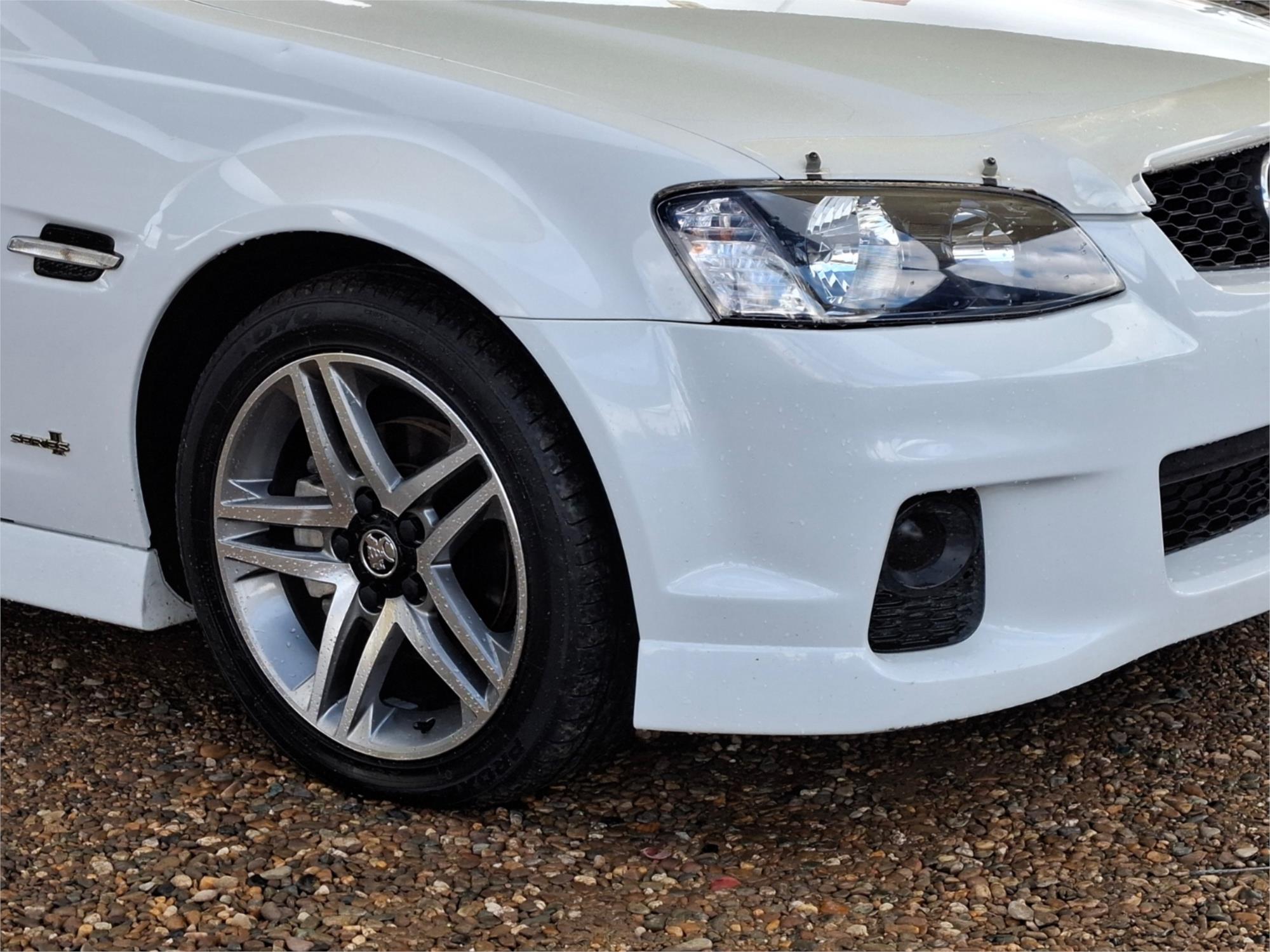 2010 HOLDEN COMMODORE VE II SV6 6 SP AUTOMATIC 4D SEDAN