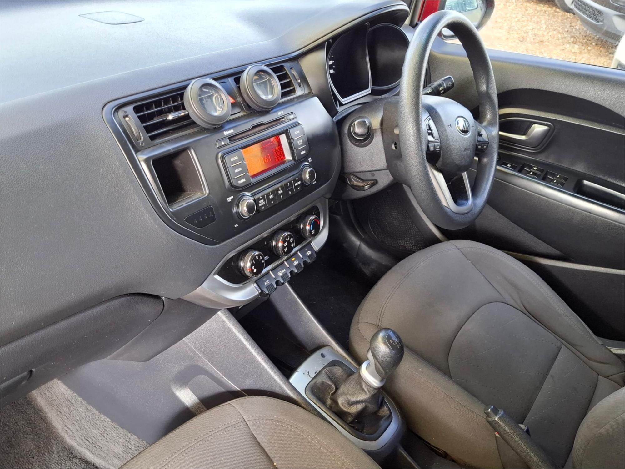 2014 KIA RIO UB MY14 S 6 SP MANUAL 3D HATCHBACK