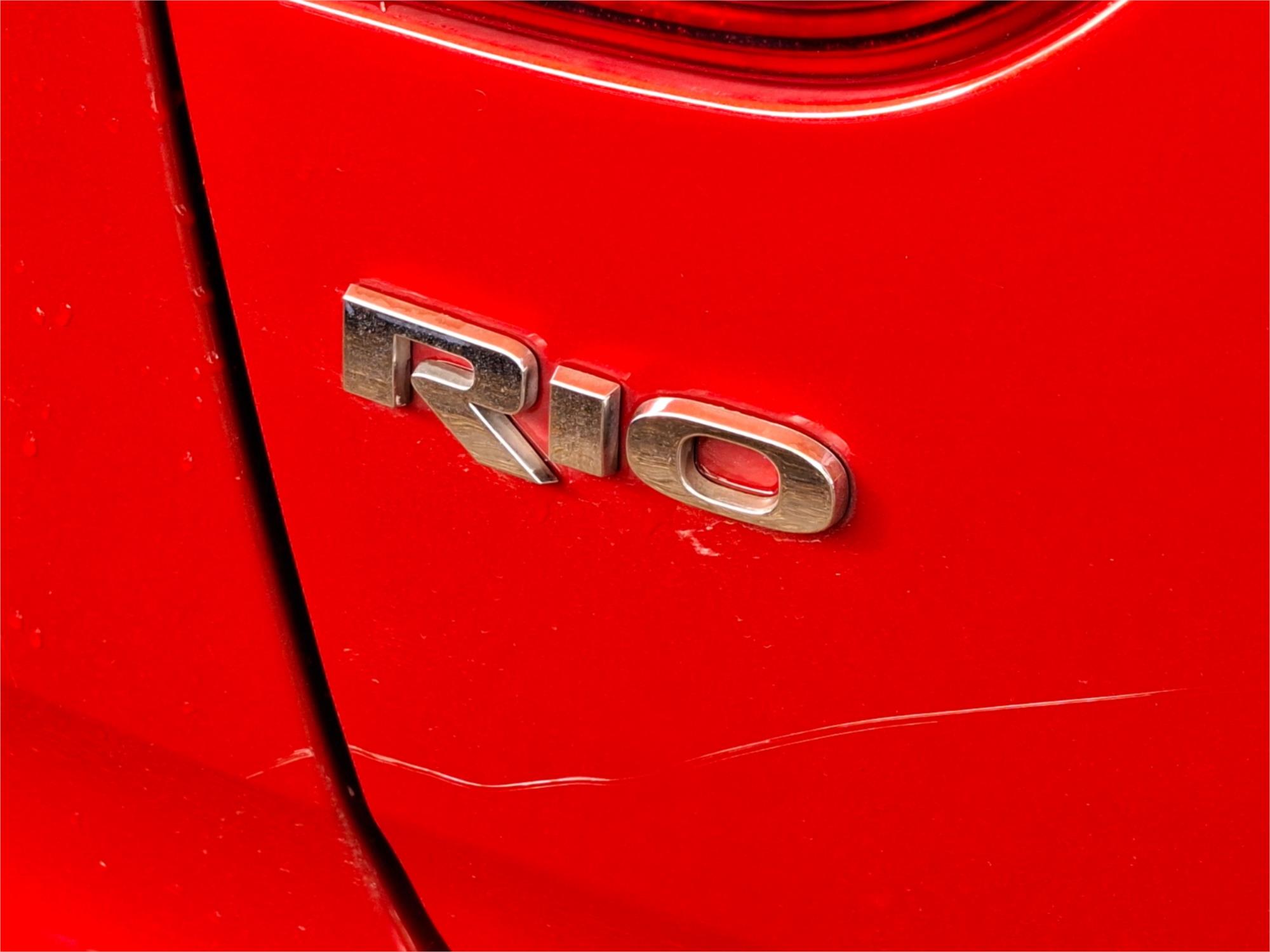 2014 KIA RIO UB MY14 S 6 SP MANUAL 3D HATCHBACK