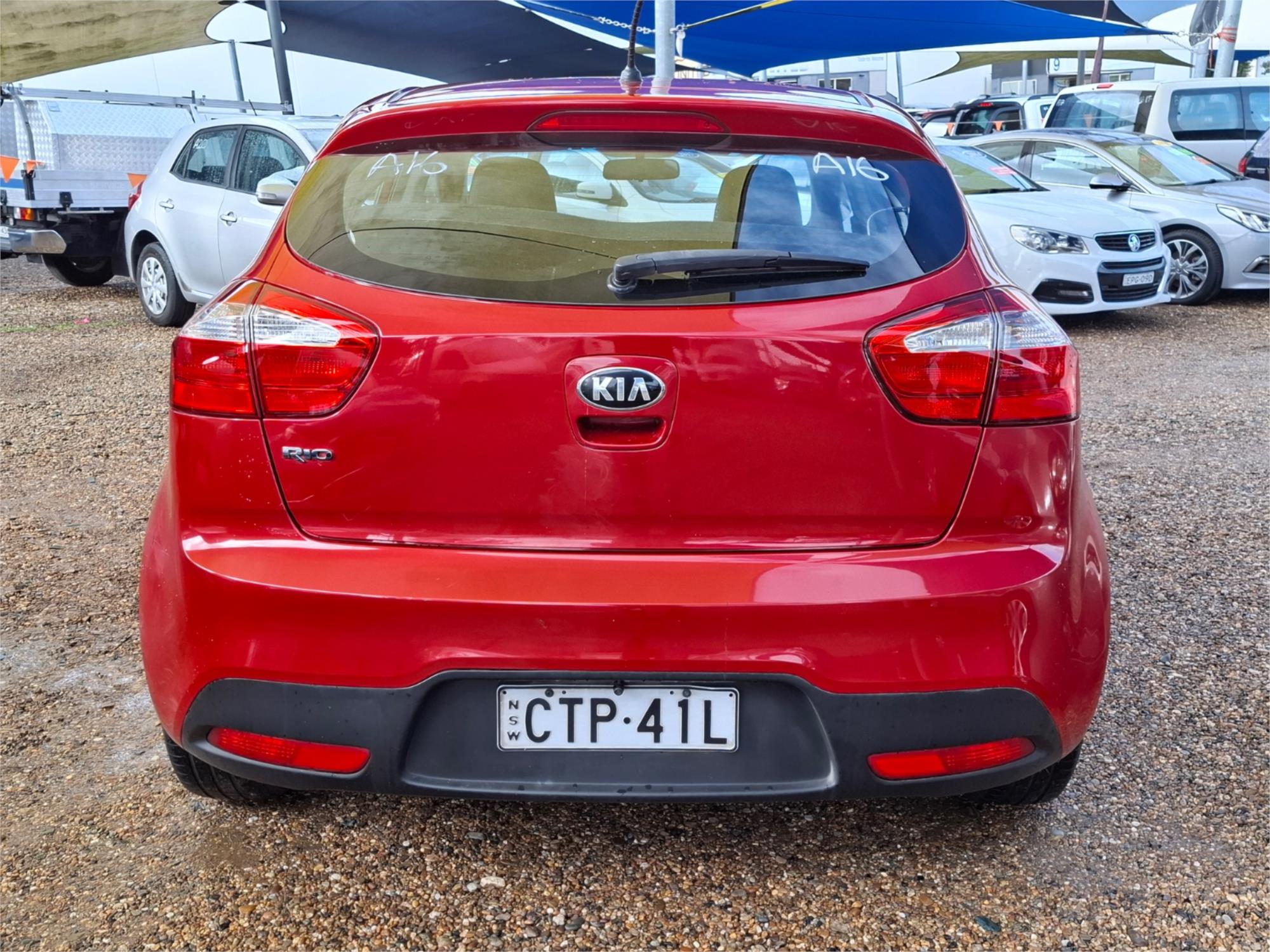 2014 KIA RIO UB MY14 S 6 SP MANUAL 3D HATCHBACK