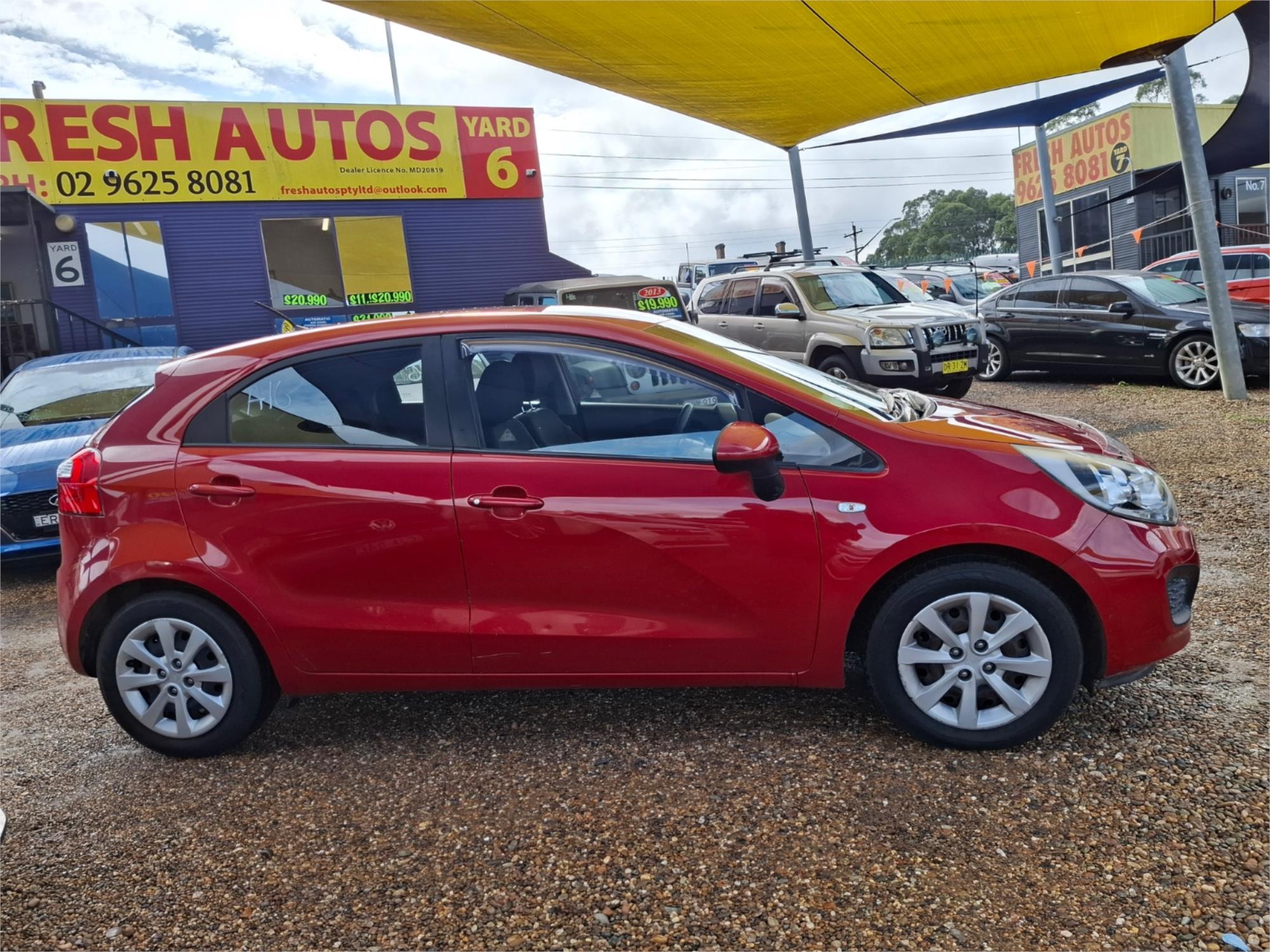 2014 KIA RIO UB MY14 S 6 SP MANUAL 3D HATCHBACK