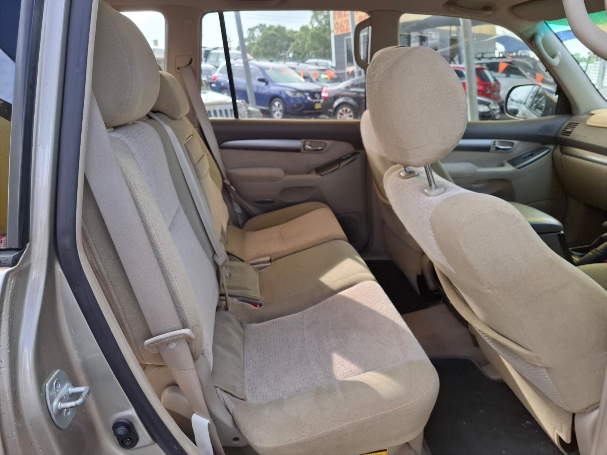 2005 TOYOTA LANDCRUISER KZJ120R PRADO GXL (4x4) 4 SP AUTOMATIC 4D WAGON