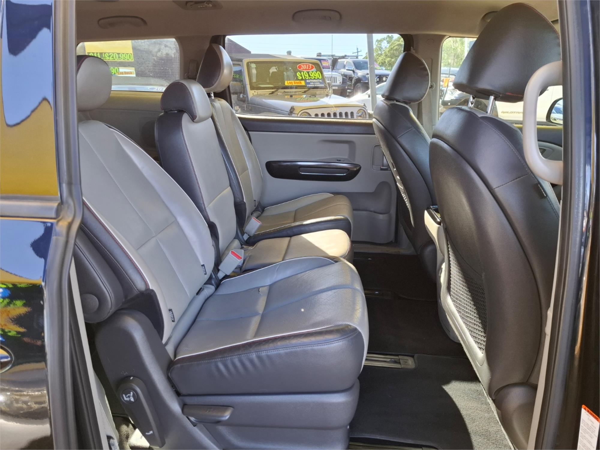 2016 KIA CARNIVAL YP MY16 UPDATE SLi 6 SP AUTOMATIC 4D WAGON