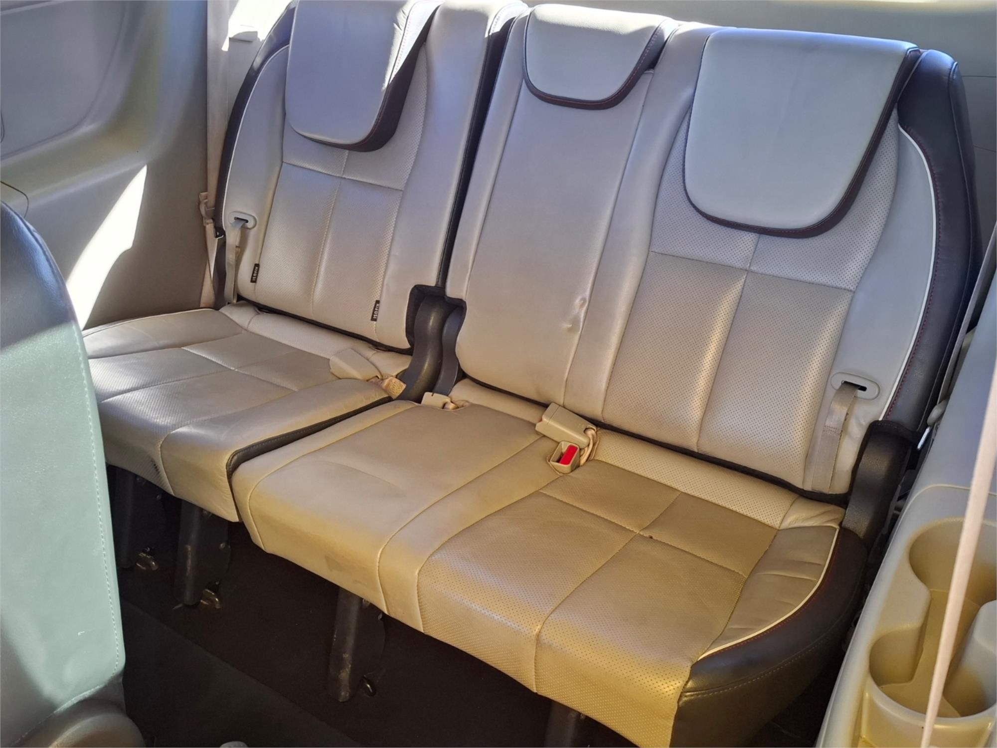 2016 KIA CARNIVAL YP MY16 UPDATE SLi 6 SP AUTOMATIC 4D WAGON