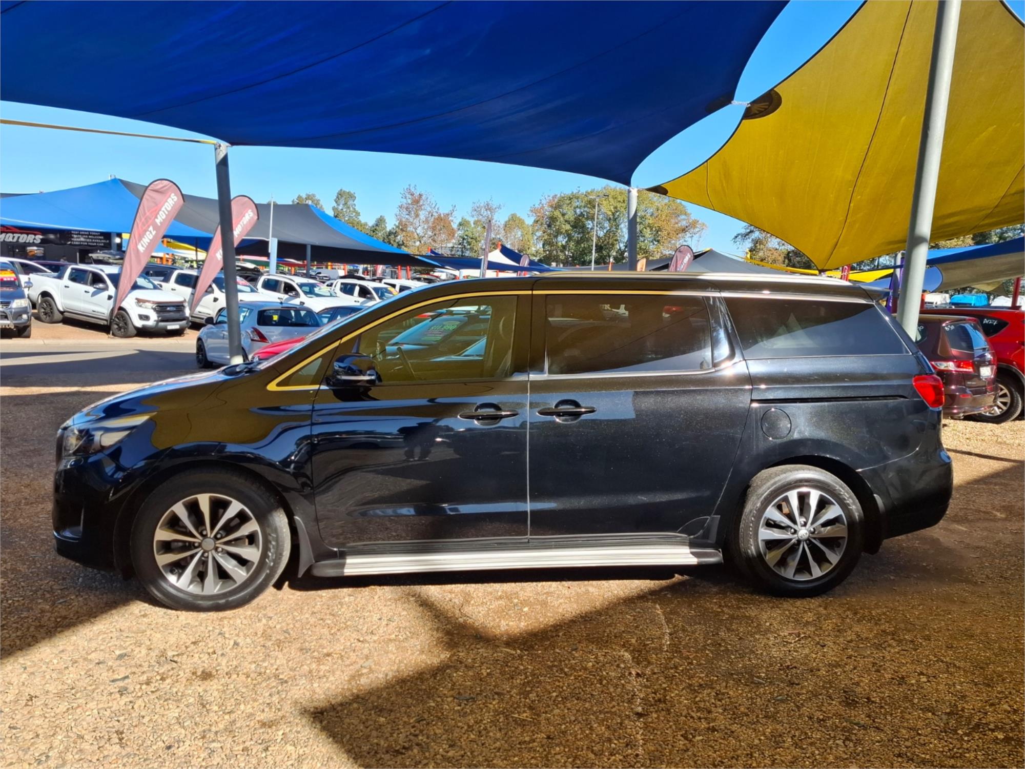 2016 KIA CARNIVAL YP MY16 UPDATE SLi 6 SP AUTOMATIC 4D WAGON