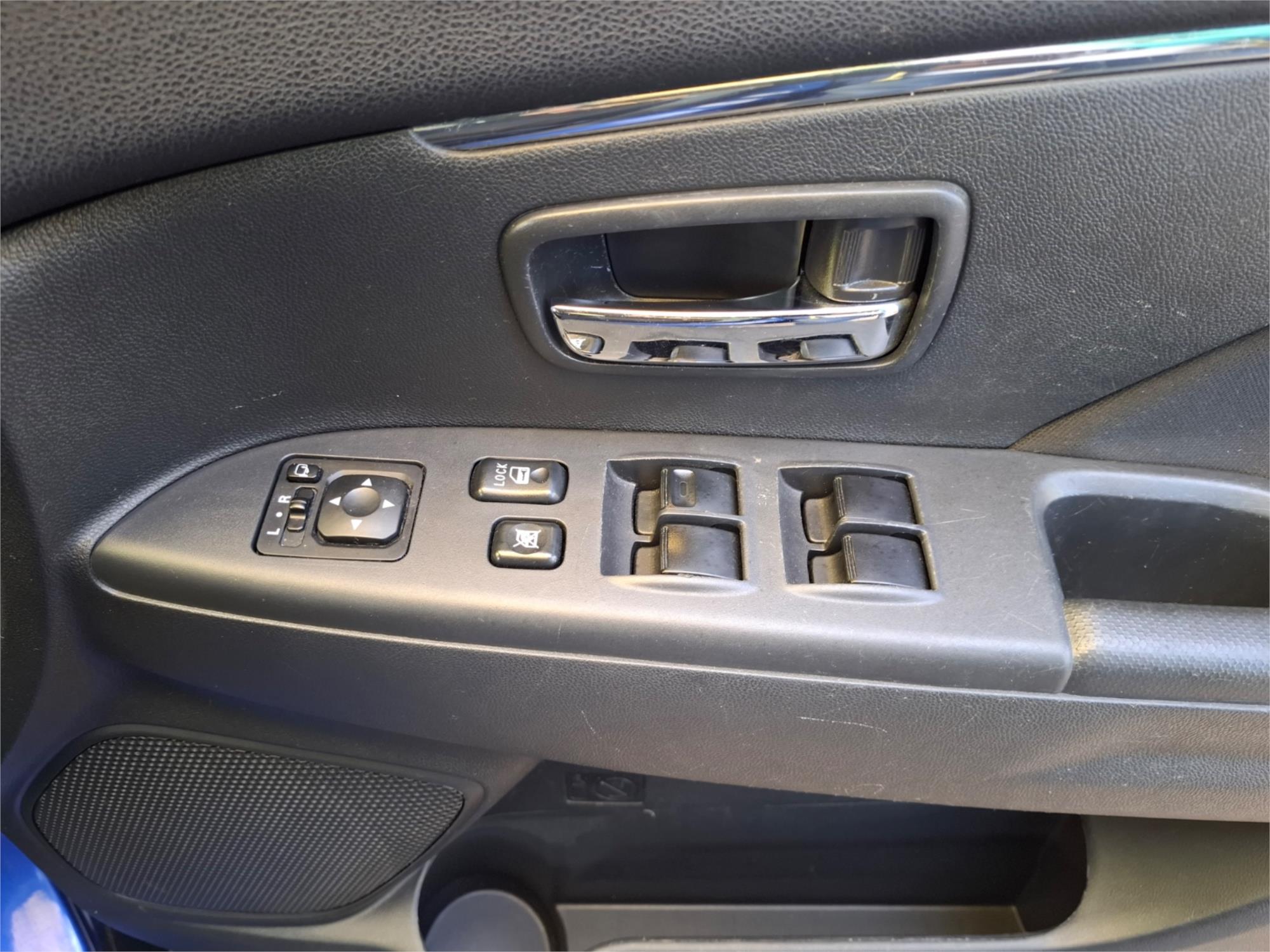2016 MITSUBISHI ASX XC MY17 LS (2WD) CONTINUOUS VARIABLE 4D WAGON