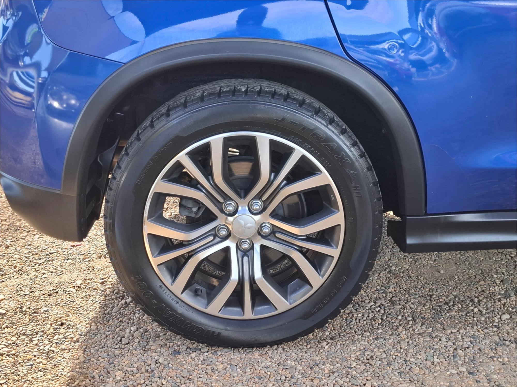 2016 MITSUBISHI ASX XC MY17 LS (2WD) CONTINUOUS VARIABLE 4D WAGON