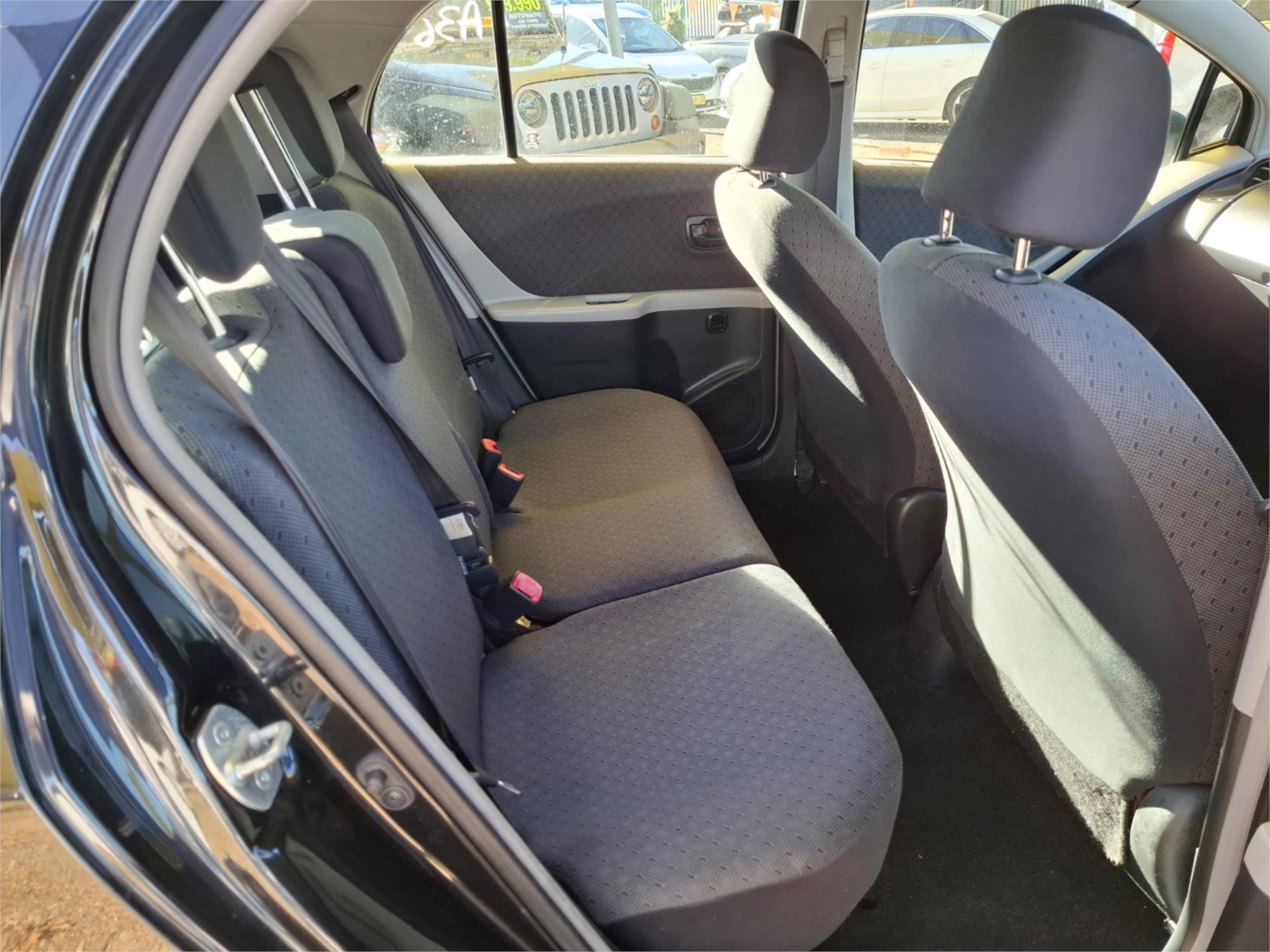 2011 TOYOTA YARIS NCP90R 10 UPGRADE YR 4 SP AUTOMATIC 5D HATCHBACK
