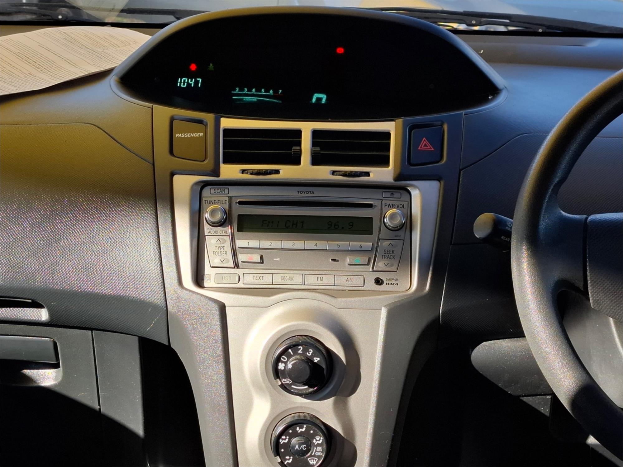 2011 TOYOTA YARIS NCP90R 10 UPGRADE YR 4 SP AUTOMATIC 5D HATCHBACK