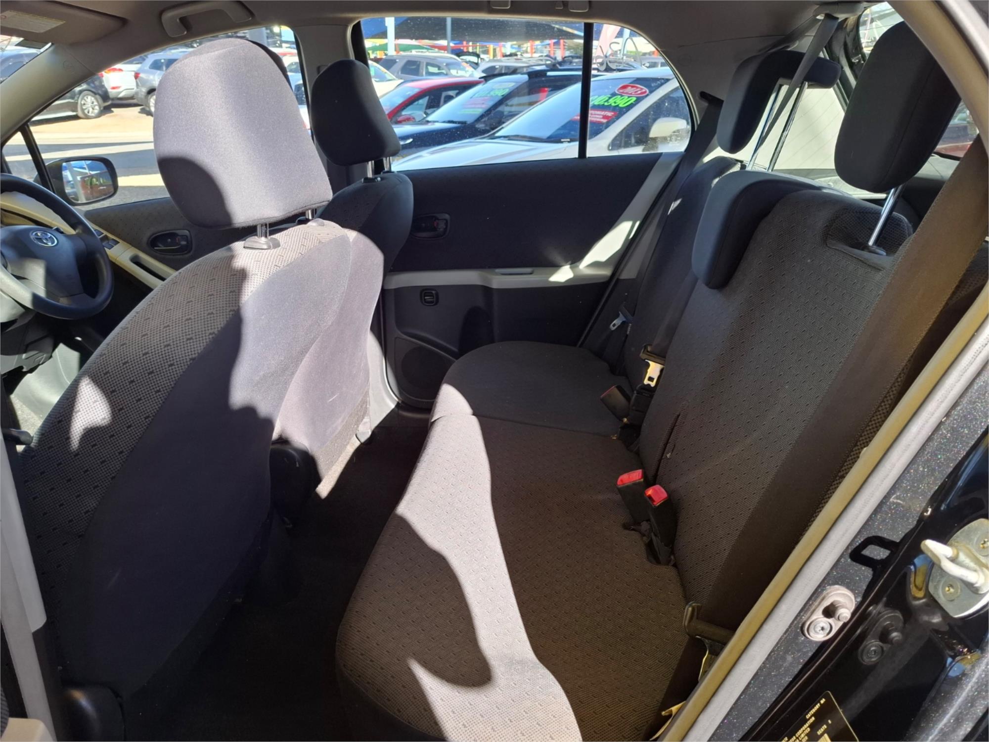 2011 TOYOTA YARIS NCP90R 10 UPGRADE YR 4 SP AUTOMATIC 5D HATCHBACK