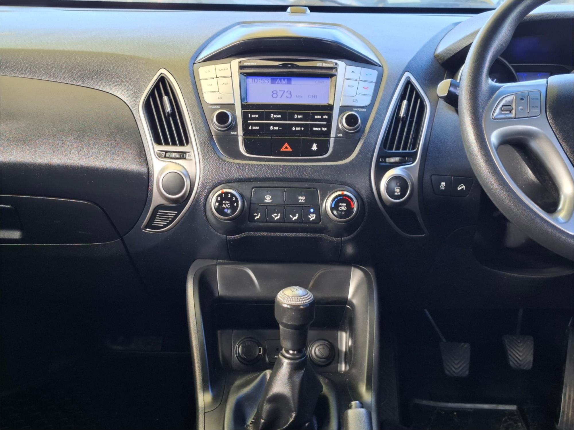 2011 HYUNDAI iX35 LM MY11 ACTIVE (FWD) 5 SP MANUAL 4D WAGON
