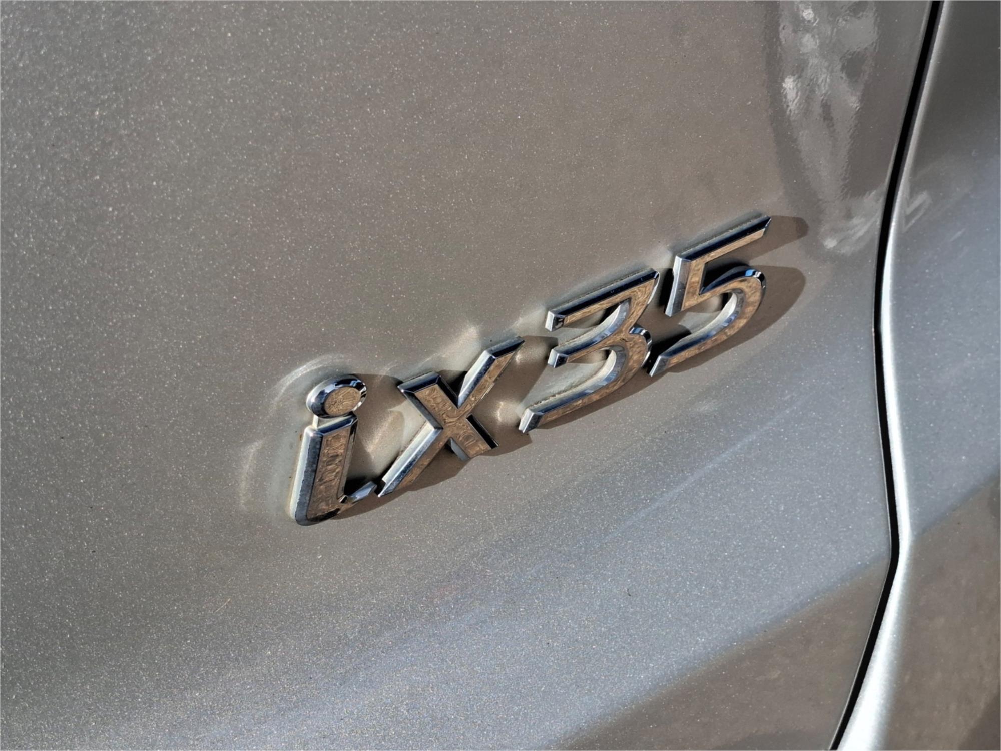 2011 HYUNDAI iX35 LM MY11 ACTIVE (FWD) 5 SP MANUAL 4D WAGON