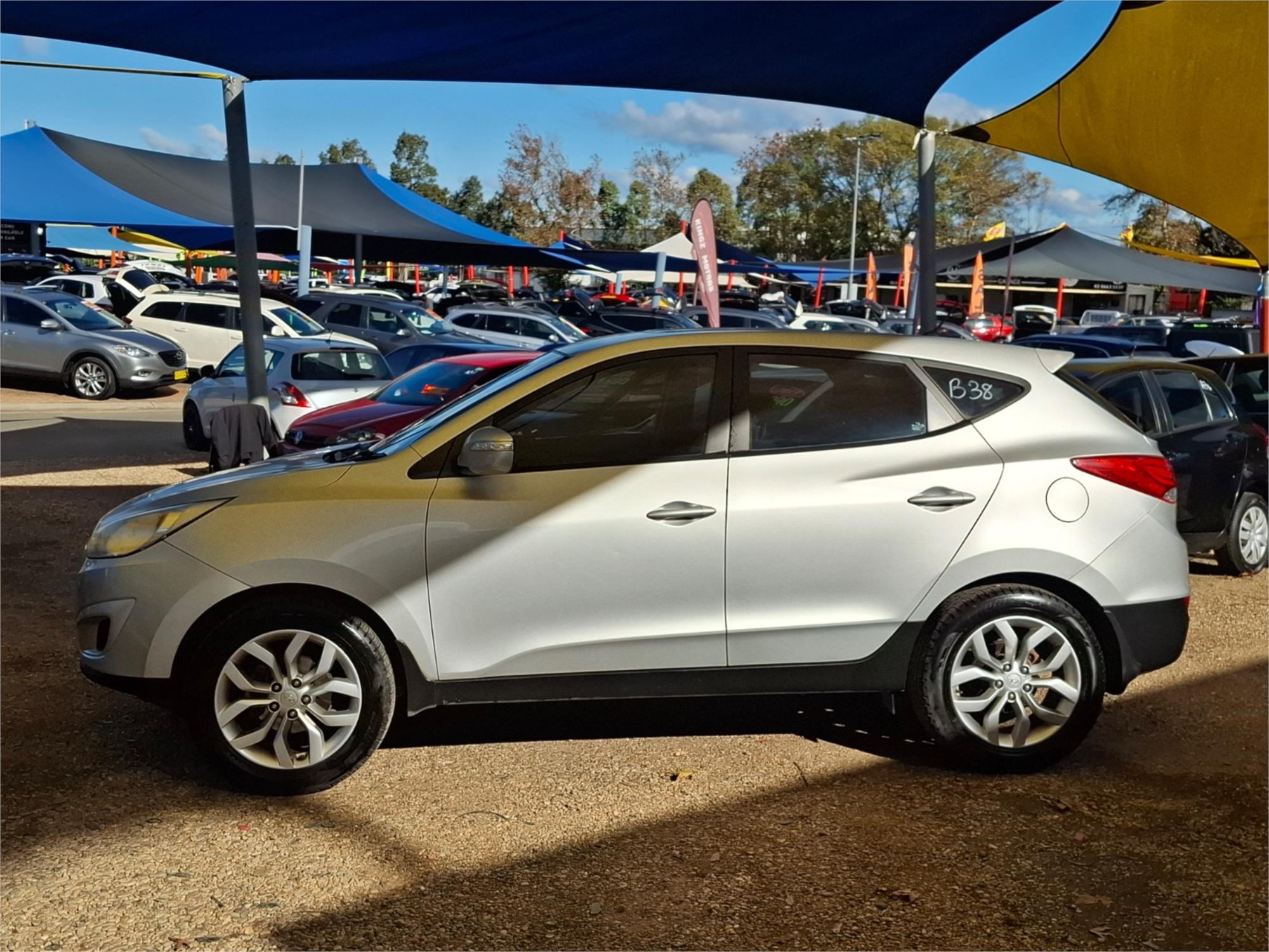 2011 HYUNDAI iX35 LM MY11 ACTIVE (FWD) 5 SP MANUAL 4D WAGON