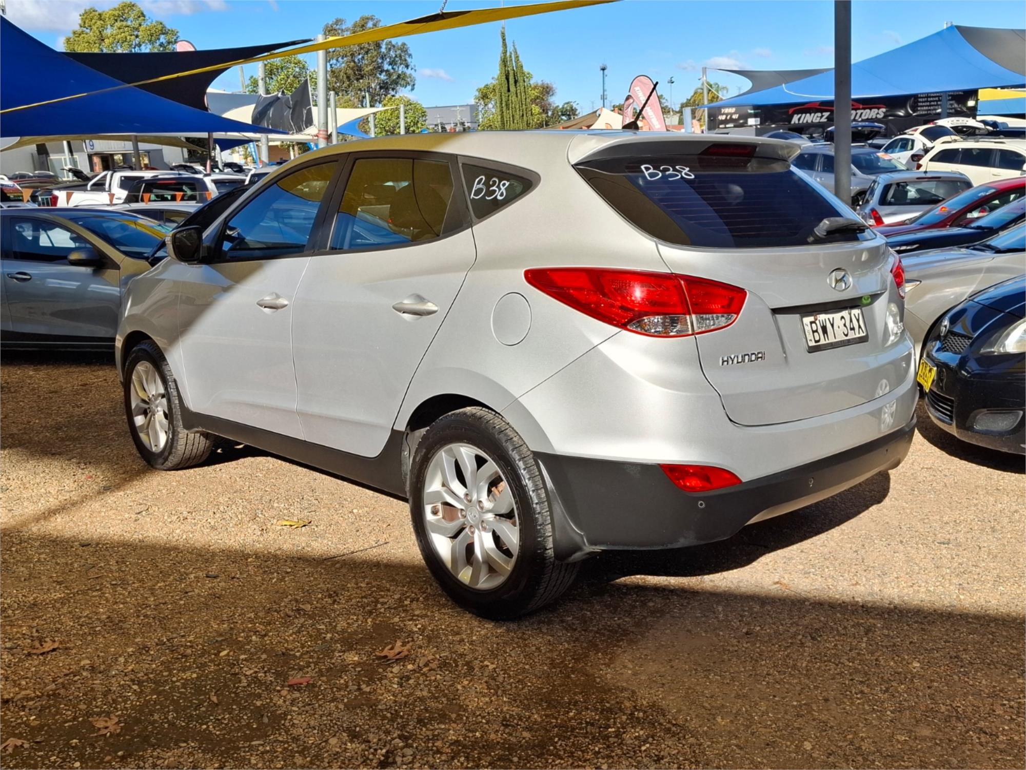 2011 HYUNDAI iX35 LM MY11 ACTIVE (FWD) 5 SP MANUAL 4D WAGON