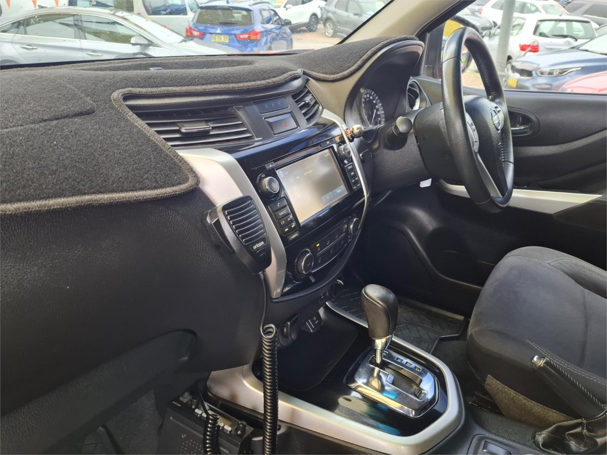 2017 NISSAN NAVARA D23 SERIES II ST (4x2) 7 SP AUTOMATIC DUAL CAB UTILITY