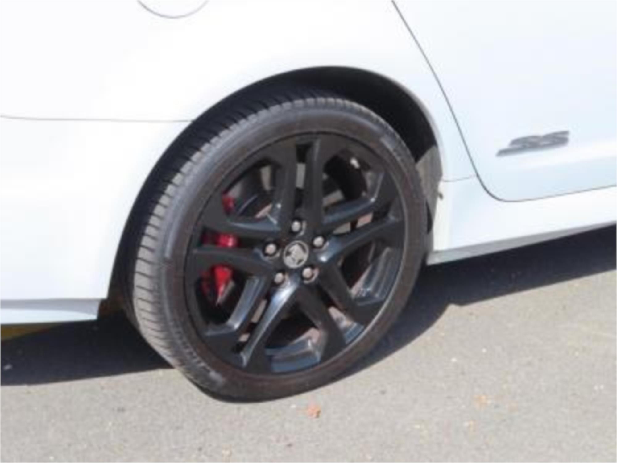 2017 HOLDEN COMMODORE VF II SS-V 6 SP AUTOMATIC 4D SEDAN