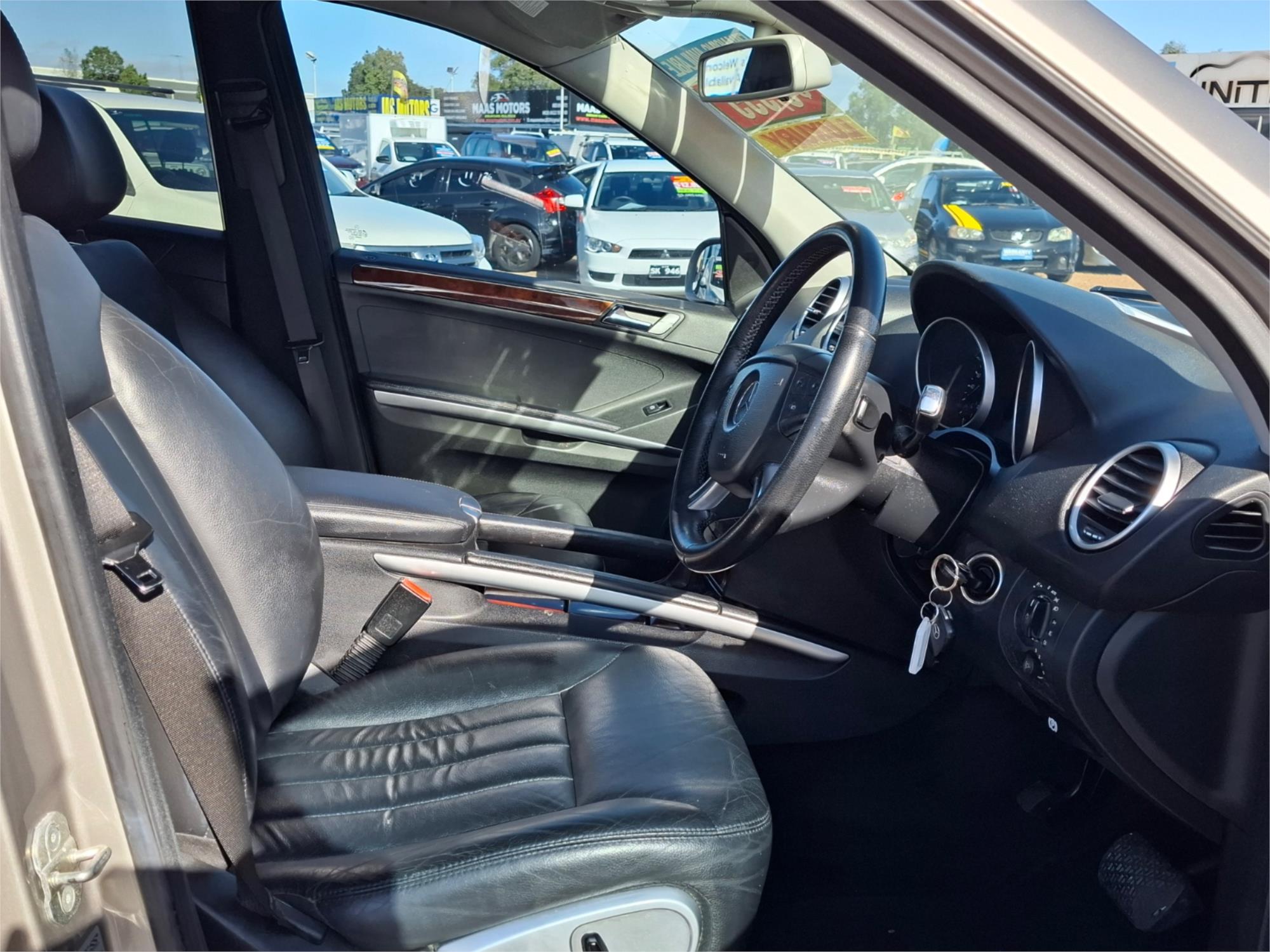 2006 MERCEDES-BENZ ML W164 350 (4x4) 7 SP AUTOMATIC G-TRONIC 4D WAGON