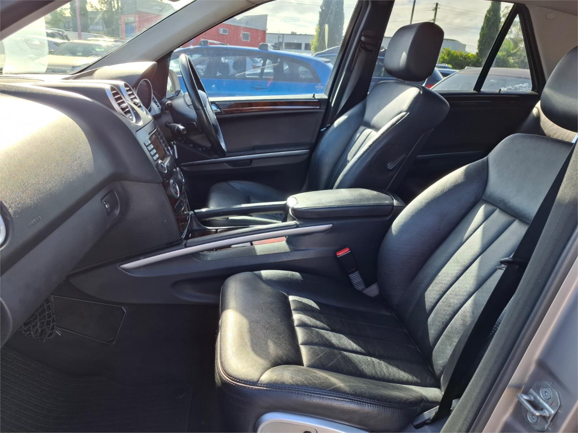2006 MERCEDES-BENZ ML W164 350 (4x4) 7 SP AUTOMATIC G-TRONIC 4D WAGON