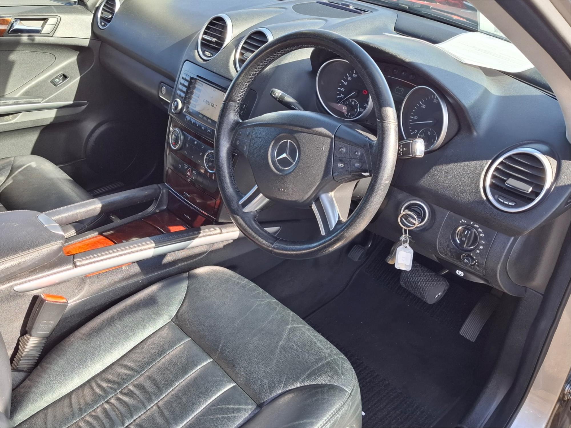 2006 MERCEDES-BENZ ML W164 350 (4x4) 7 SP AUTOMATIC G-TRONIC 4D WAGON