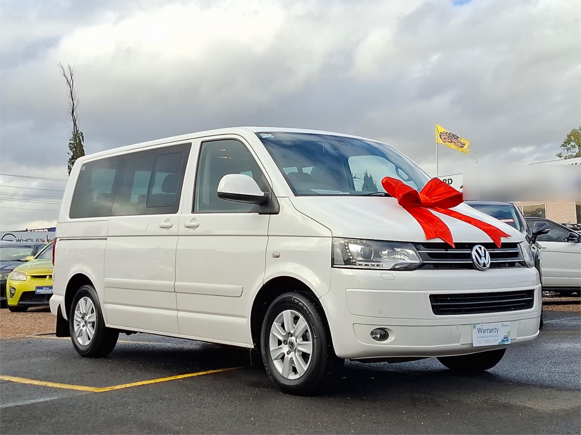 2012 VOLKSWAGEN MULTIVAN T5 MY12 COMFORTLINE TDI340 7 SP AUTO DIRECT SHIFT 4D WAGON