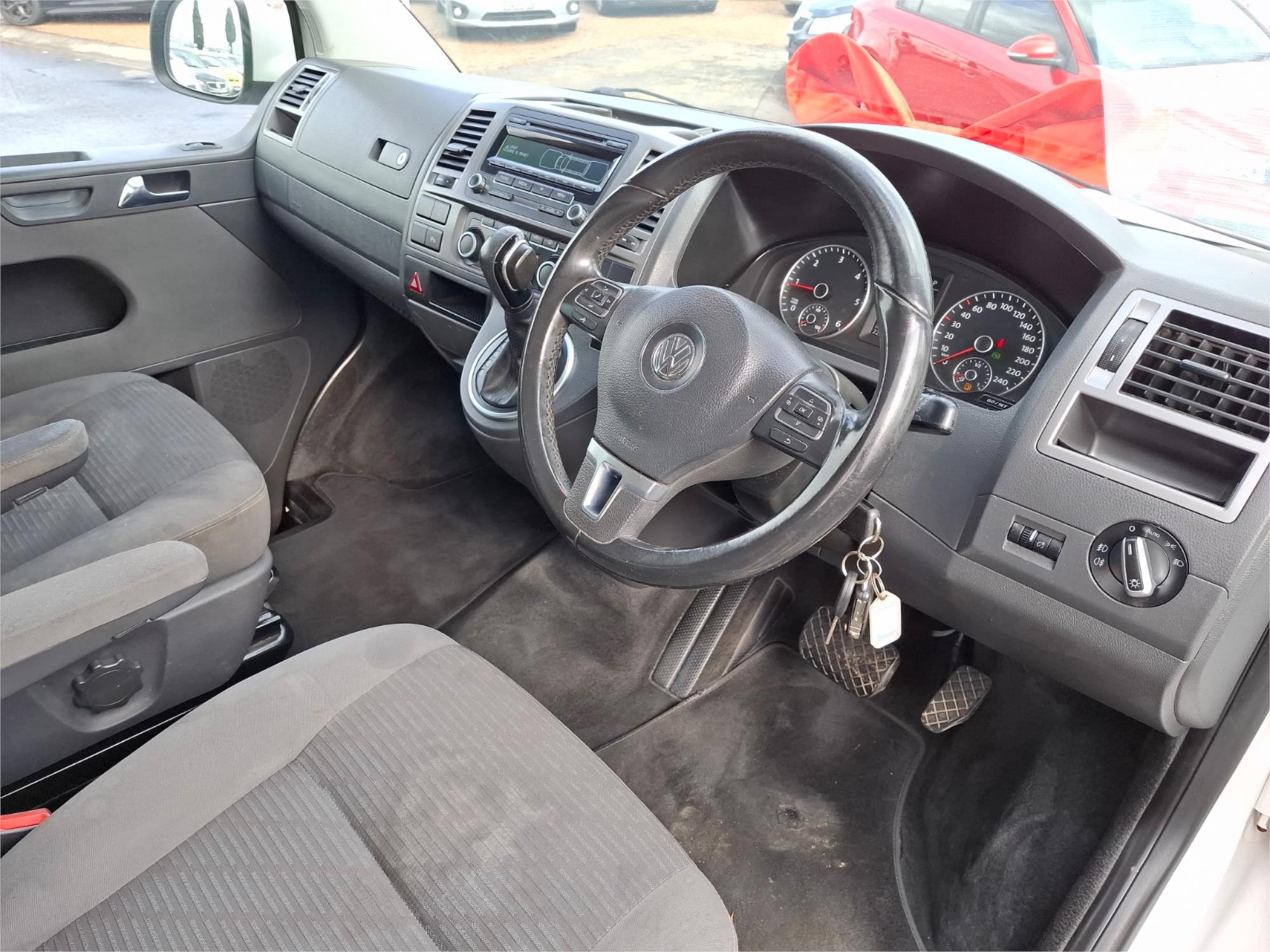 2012 VOLKSWAGEN MULTIVAN T5 MY12 COMFORTLINE TDI340 7 SP AUTO DIRECT SHIFT 4D WAGON