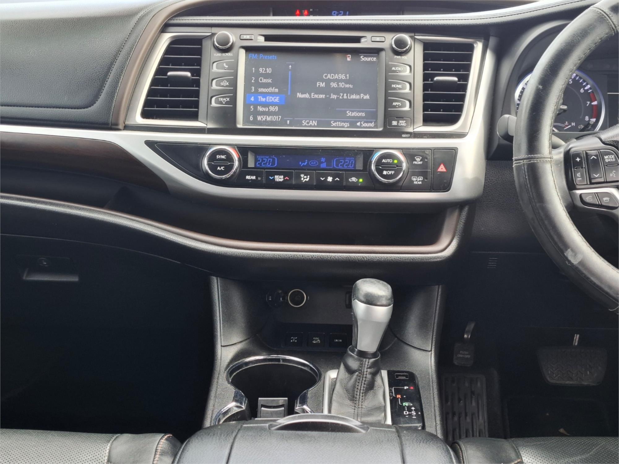 2014 TOYOTA KLUGER GSU55R GRANDE (4x4) 6 SP AUTOMATIC 4D WAGON