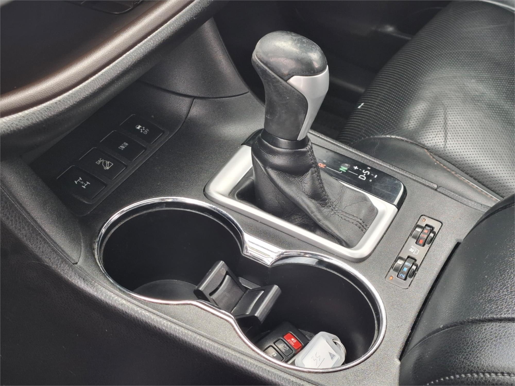 2014 TOYOTA KLUGER GSU55R GRANDE (4x4) 6 SP AUTOMATIC 4D WAGON