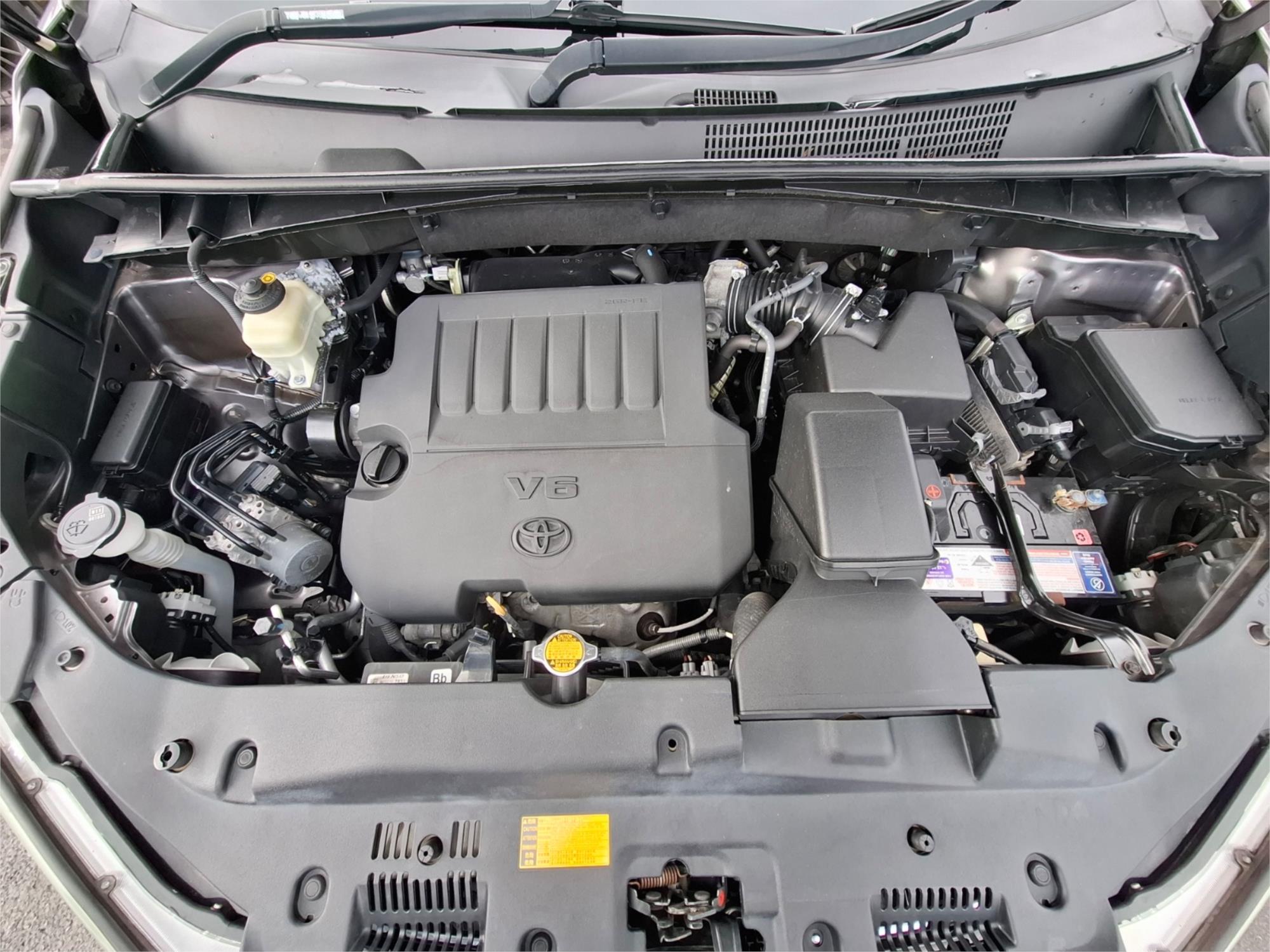 2014 TOYOTA KLUGER GSU55R GRANDE (4x4) 6 SP AUTOMATIC 4D WAGON
