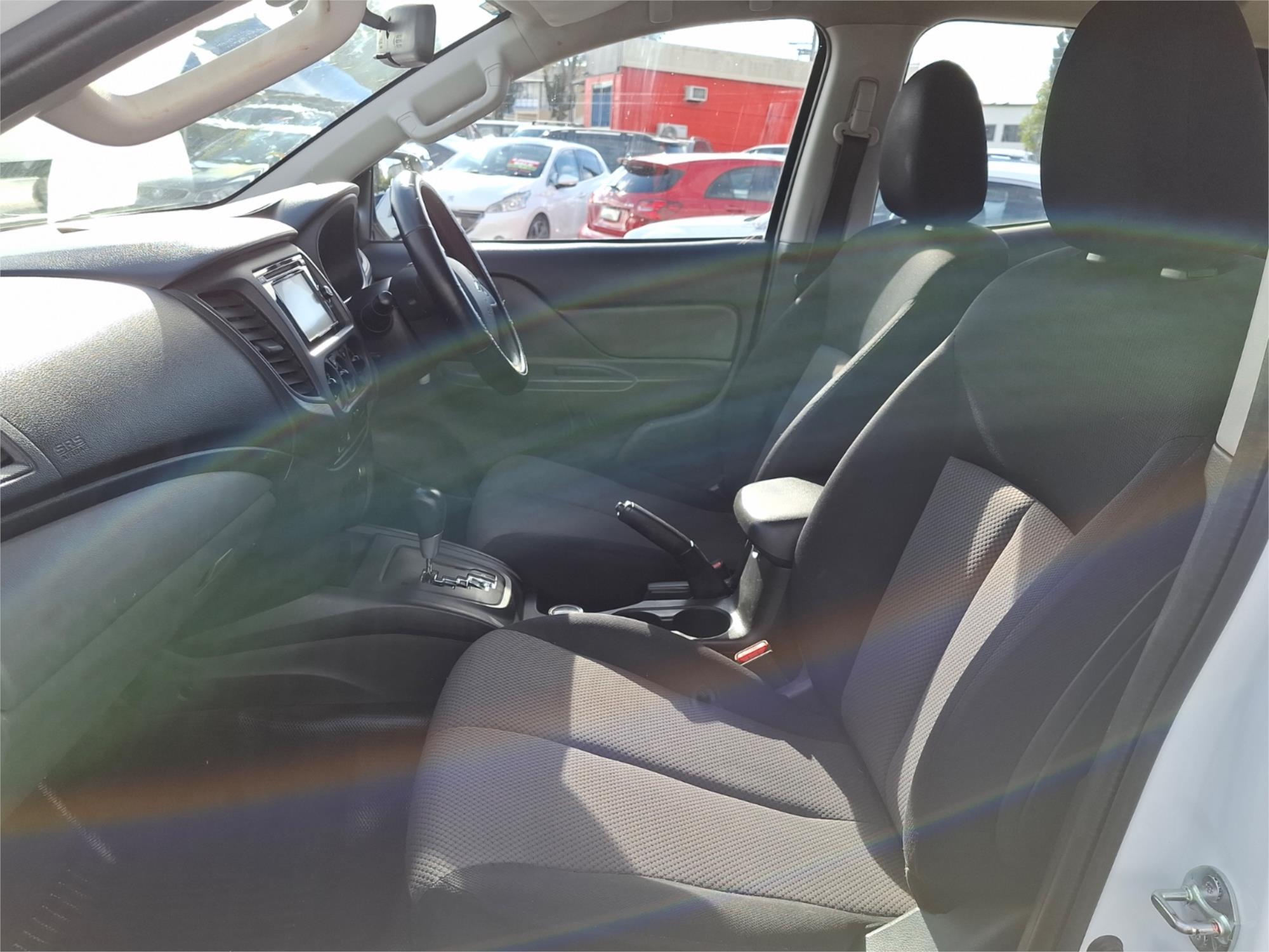 2017 MITSUBISHI TRITON MQ MY17 GLX (4x4) 5 SP AUTOMATIC DUAL CAB UTILITY