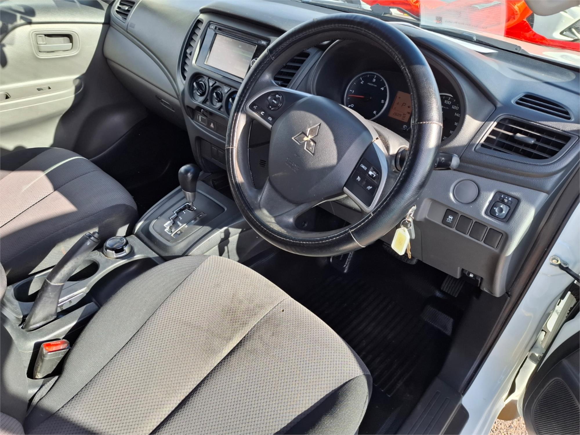 2017 MITSUBISHI TRITON MQ MY17 GLX (4x4) 5 SP AUTOMATIC DUAL CAB UTILITY