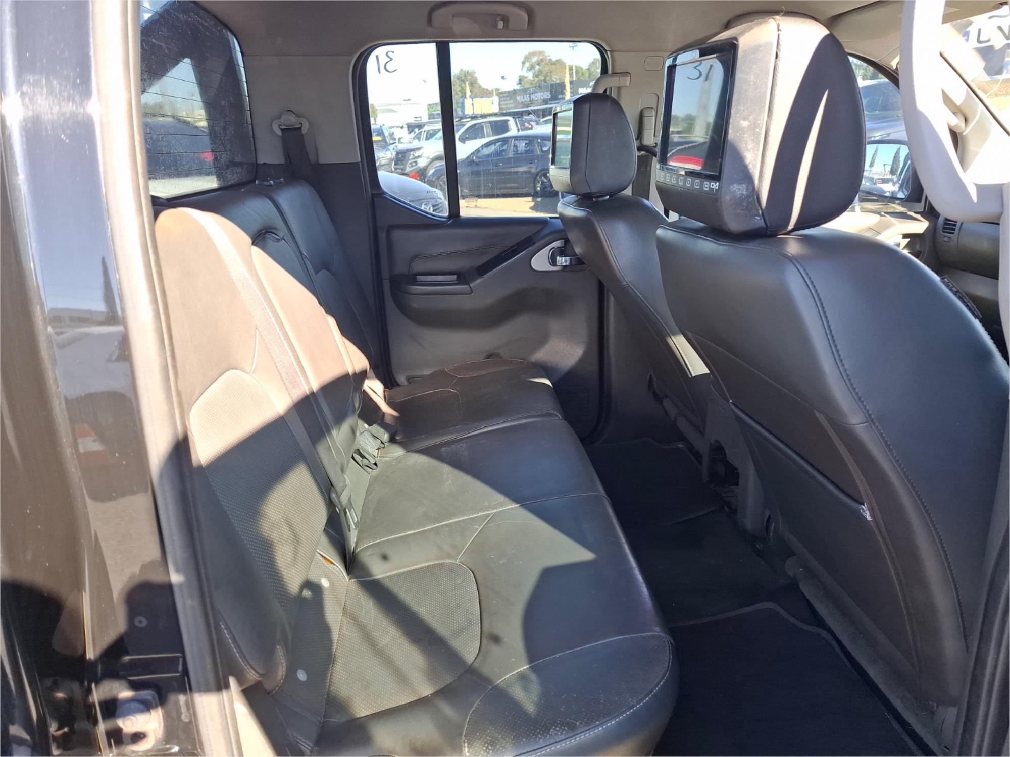 2012 NISSAN NAVARA D40 MY12 ST-X 550 (4x4) 7 SP AUTOMATIC DUAL CAB UTILITY