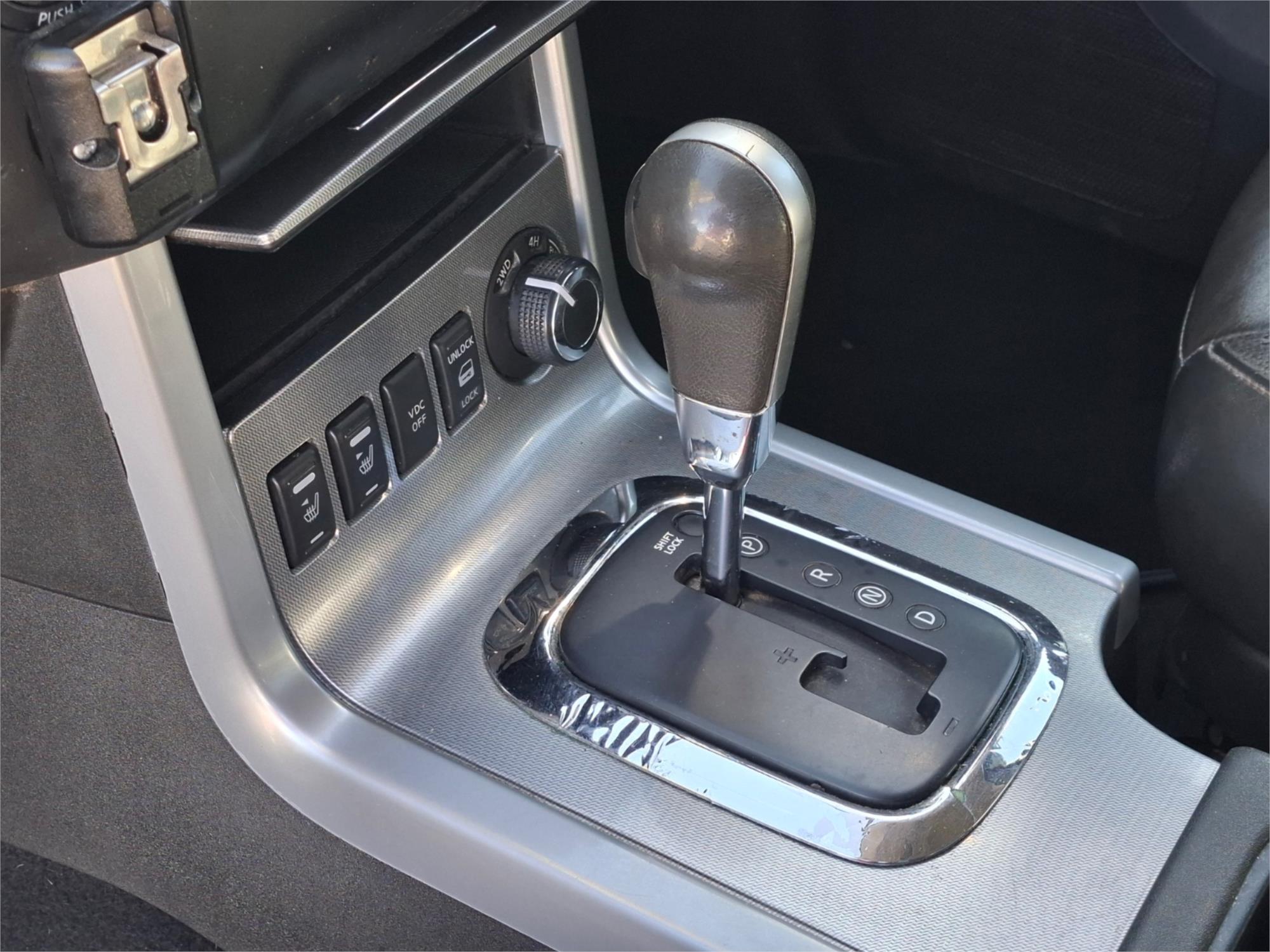 2012 NISSAN NAVARA D40 MY12 ST-X 550 (4x4) 7 SP AUTOMATIC DUAL CAB UTILITY