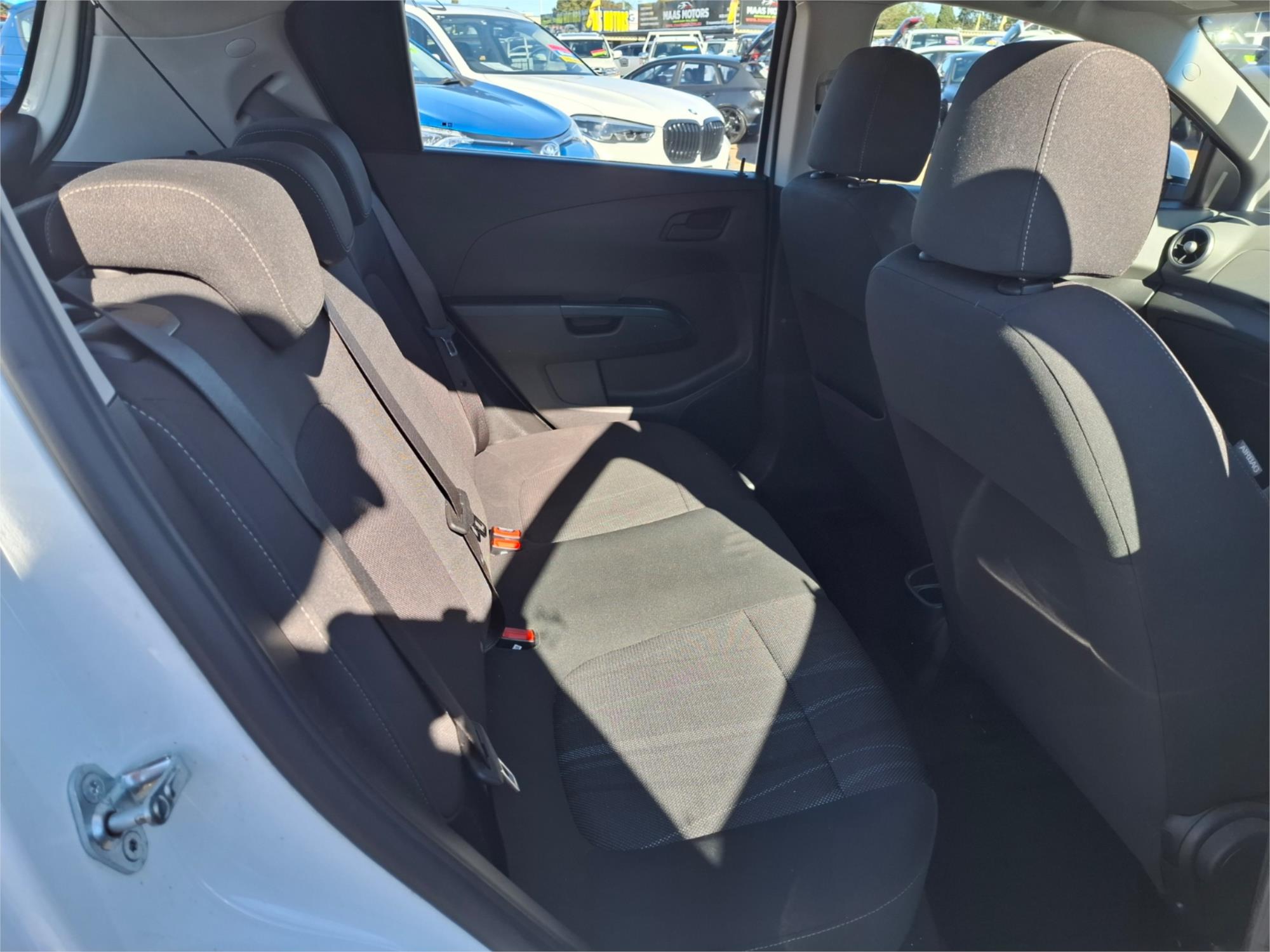 2013 HOLDEN BARINA TM MY13 CD 6 SP AUTOMATIC 5D HATCHBACK