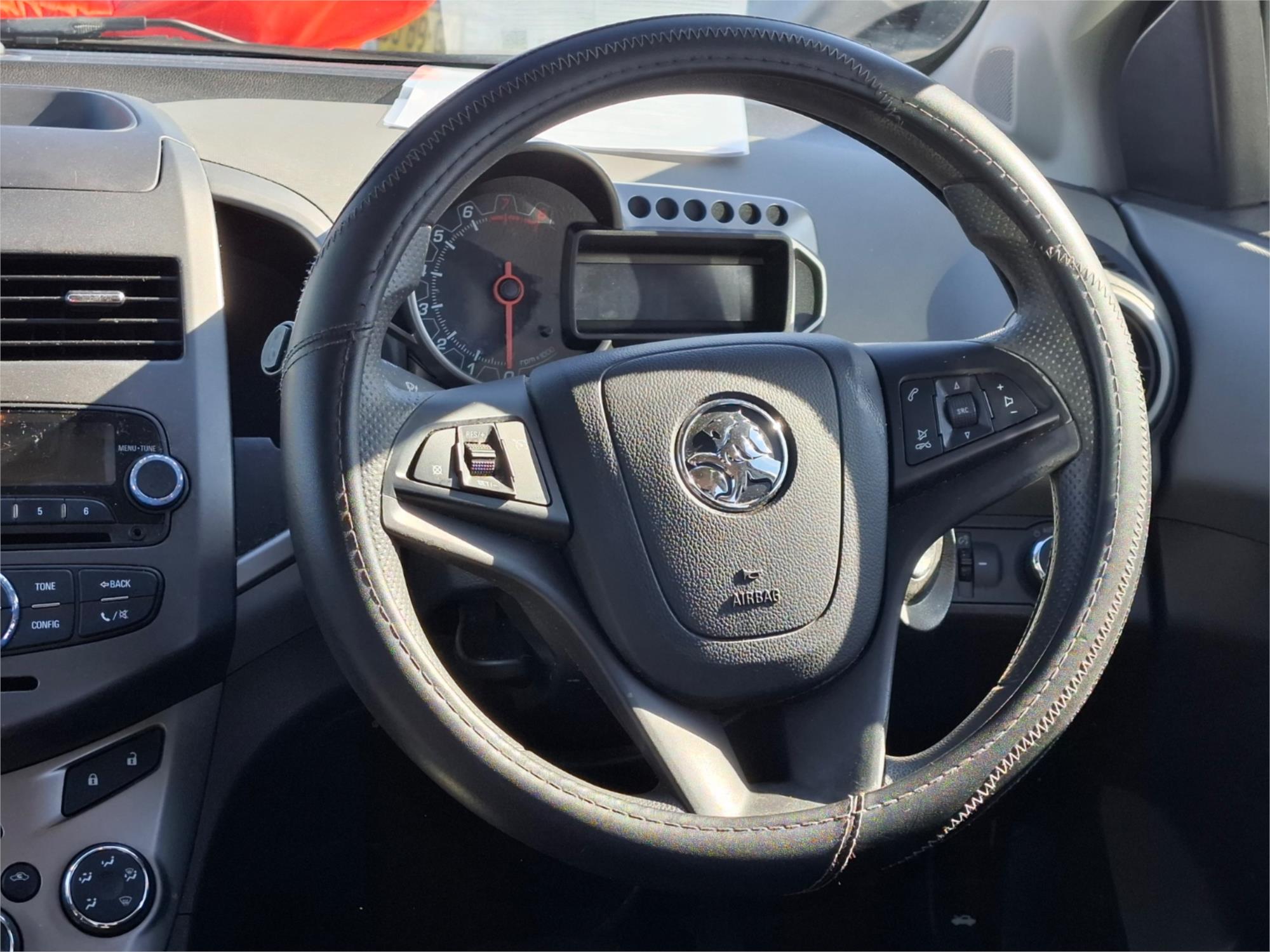 2013 HOLDEN BARINA TM MY13 CD 6 SP AUTOMATIC 5D HATCHBACK