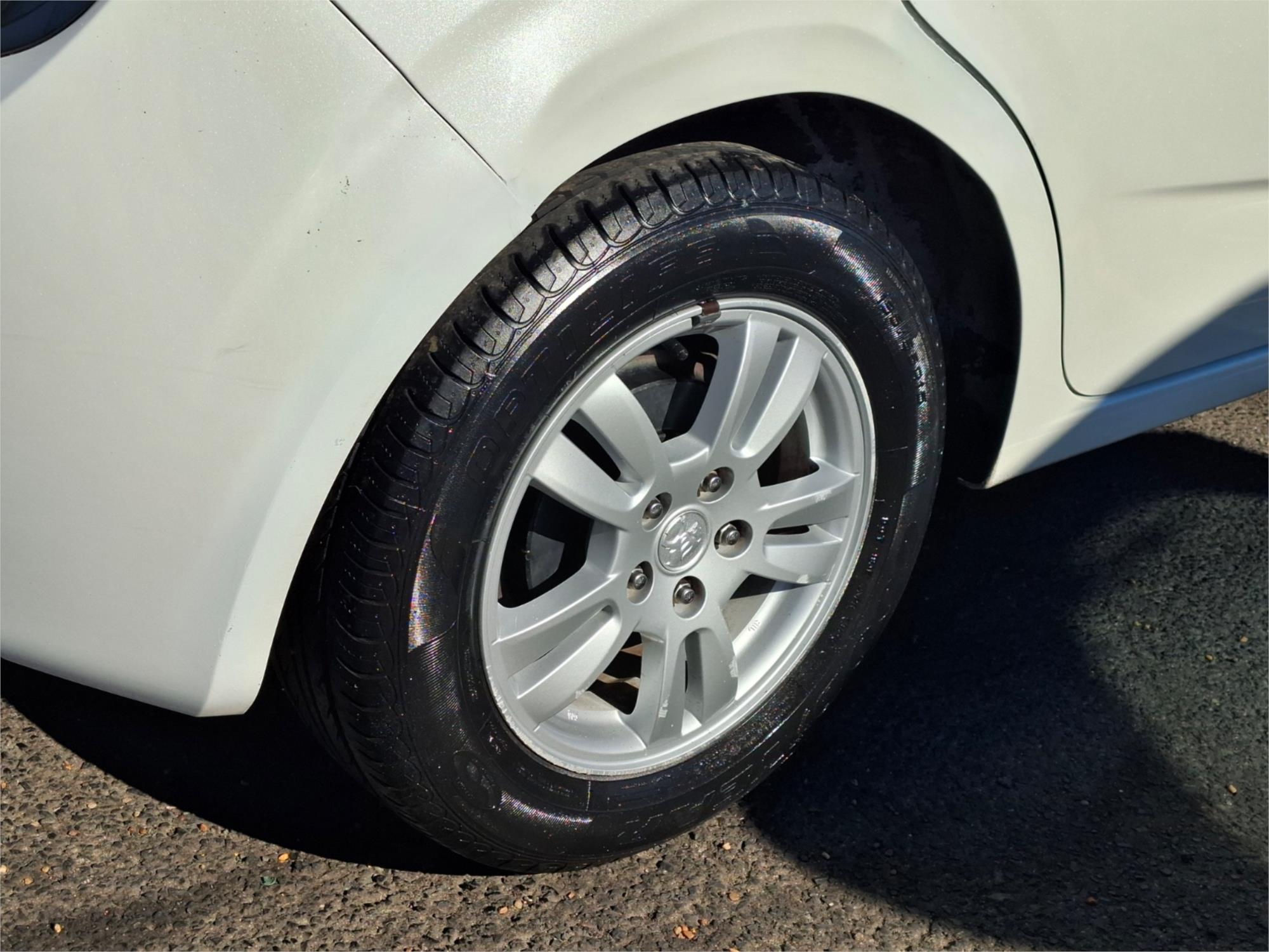 2013 HOLDEN BARINA TM MY13 CD 6 SP AUTOMATIC 5D HATCHBACK