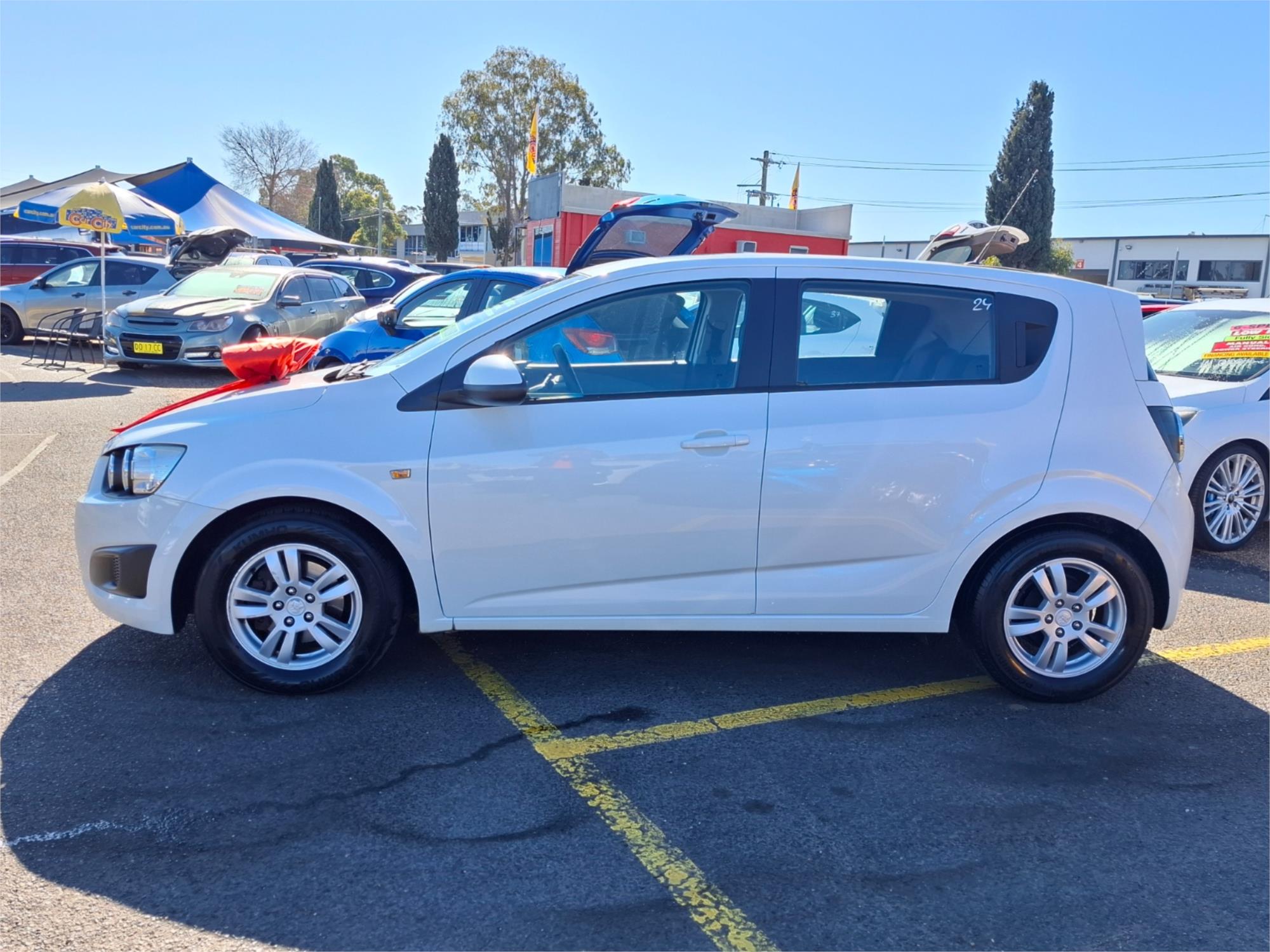 2013 HOLDEN BARINA TM MY13 CD 6 SP AUTOMATIC 5D HATCHBACK