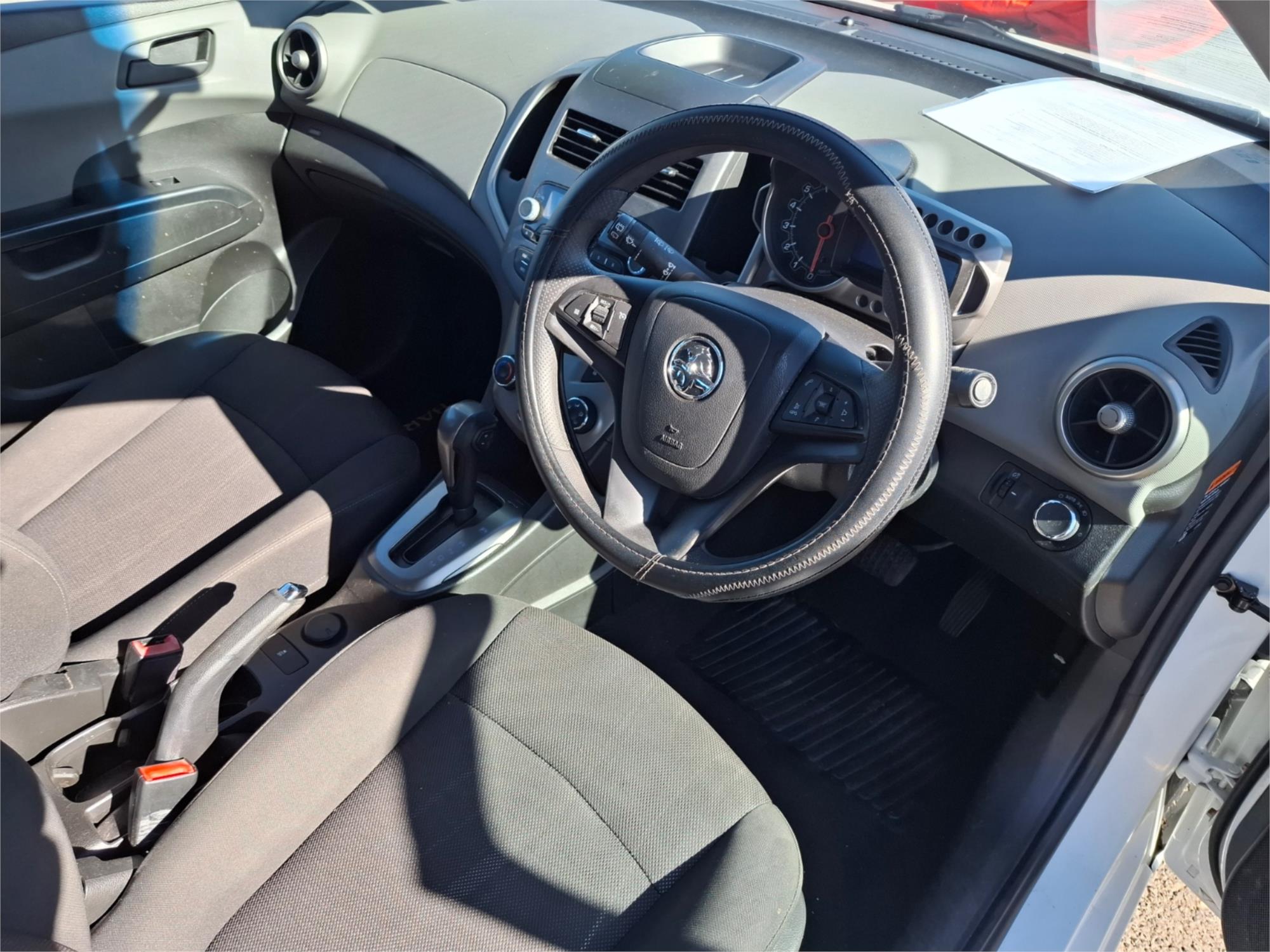 2013 HOLDEN BARINA TM MY13 CD 6 SP AUTOMATIC 5D HATCHBACK