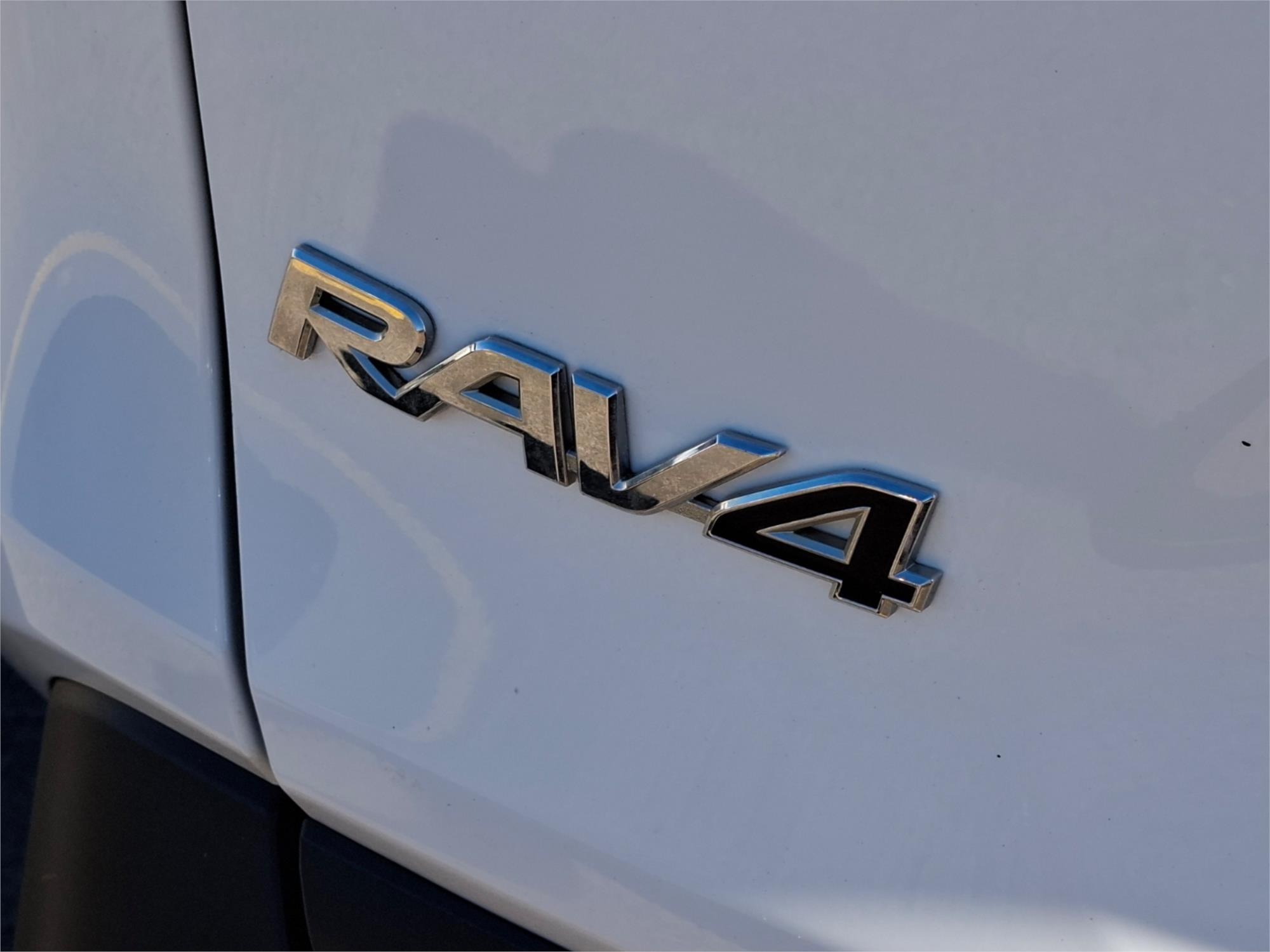 2021 TOYOTA RAV4 AXAH52R CRUISER (2WD) HYBRID CONTINUOUS VARIABLE 5D WAGON