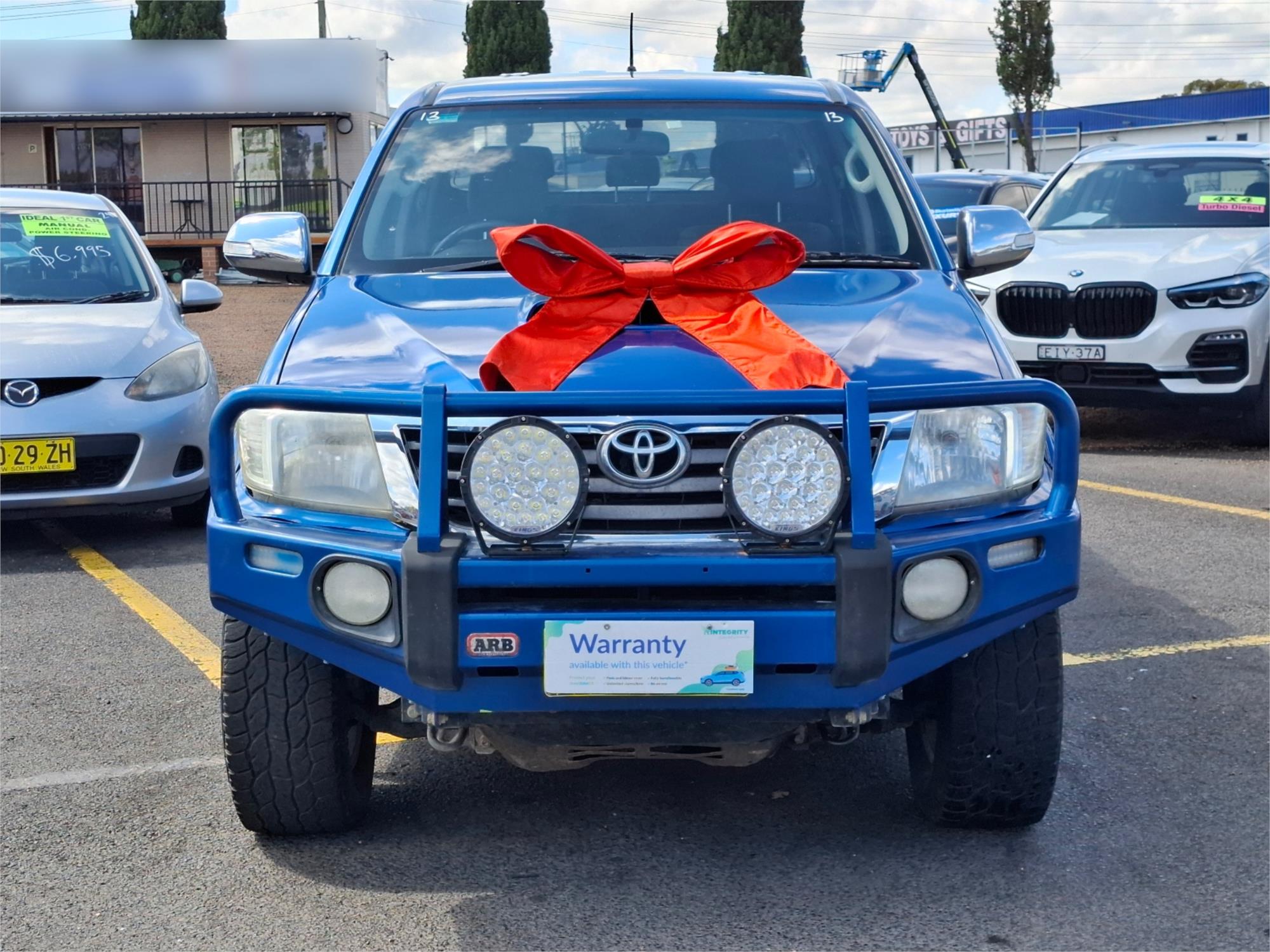 2013 TOYOTA HILUX KUN26R MY12 SR5 (4x4) 5 SP MANUAL DUAL CAB P/UP